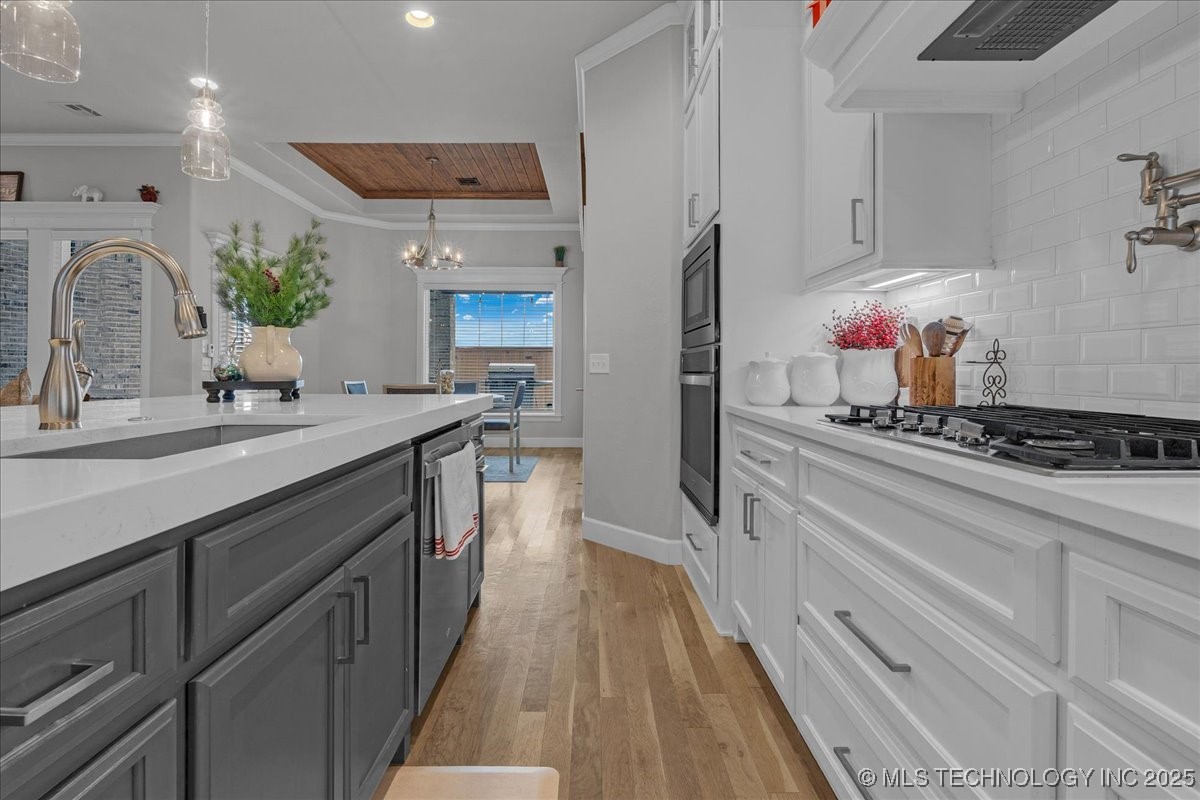 8704 S Quanah Avenue W Property Photo 21