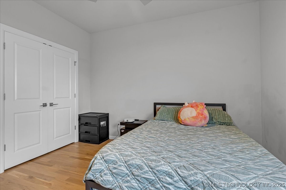 8704 S Quanah Avenue W Property Photo 46