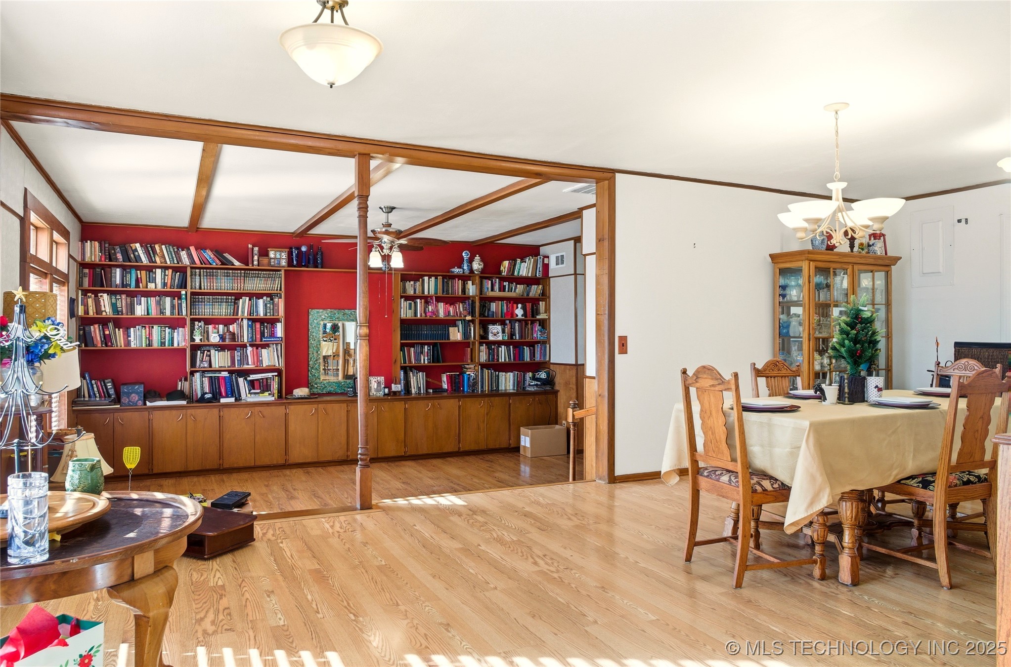 625 W Allison Avenue Property Photo 12