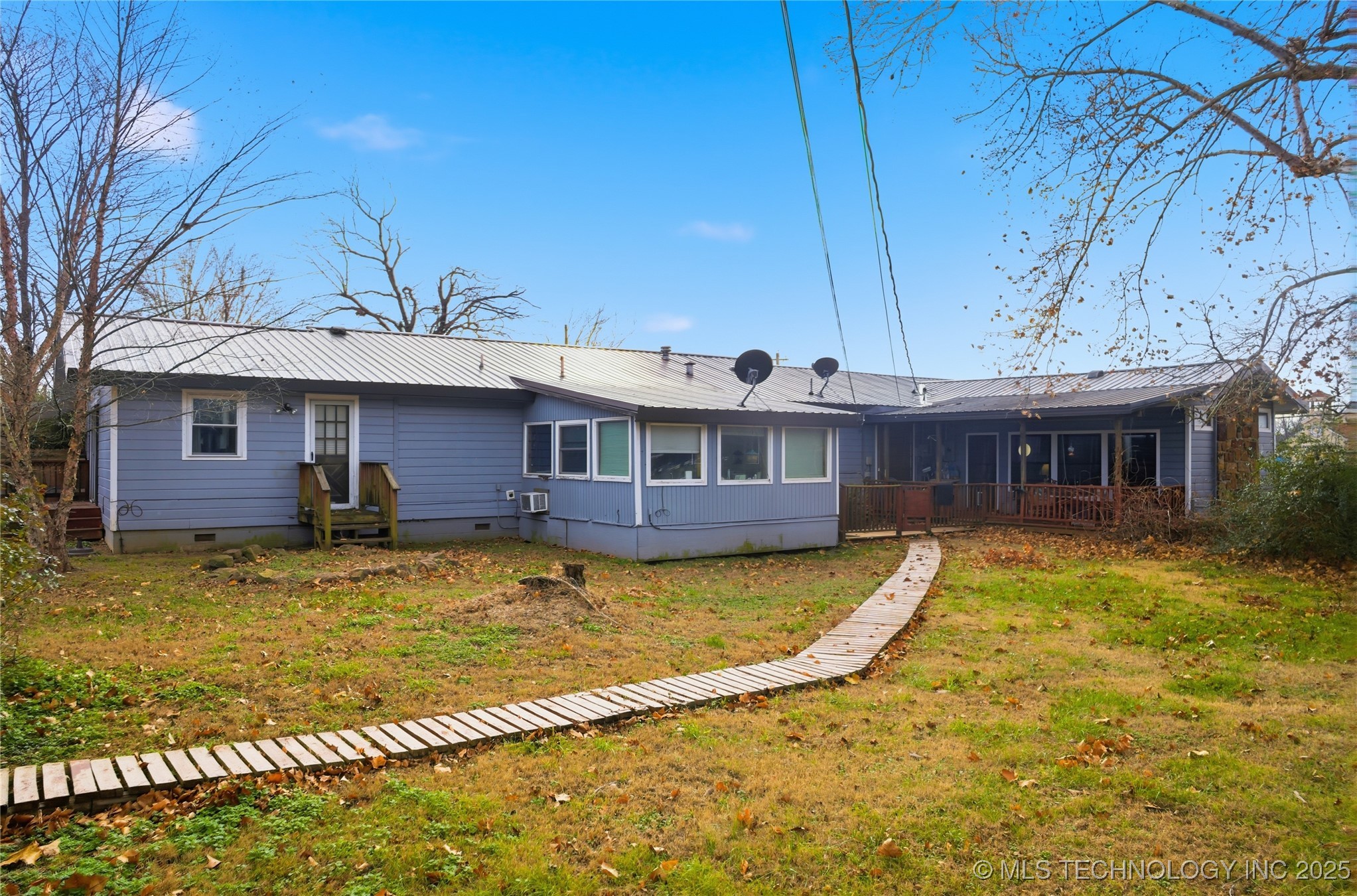 625 W Allison Avenue Property Photo 26