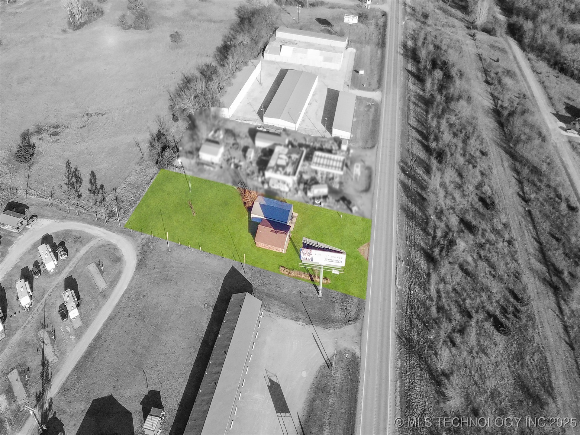 1888 Hwy 70 Property Photo 2