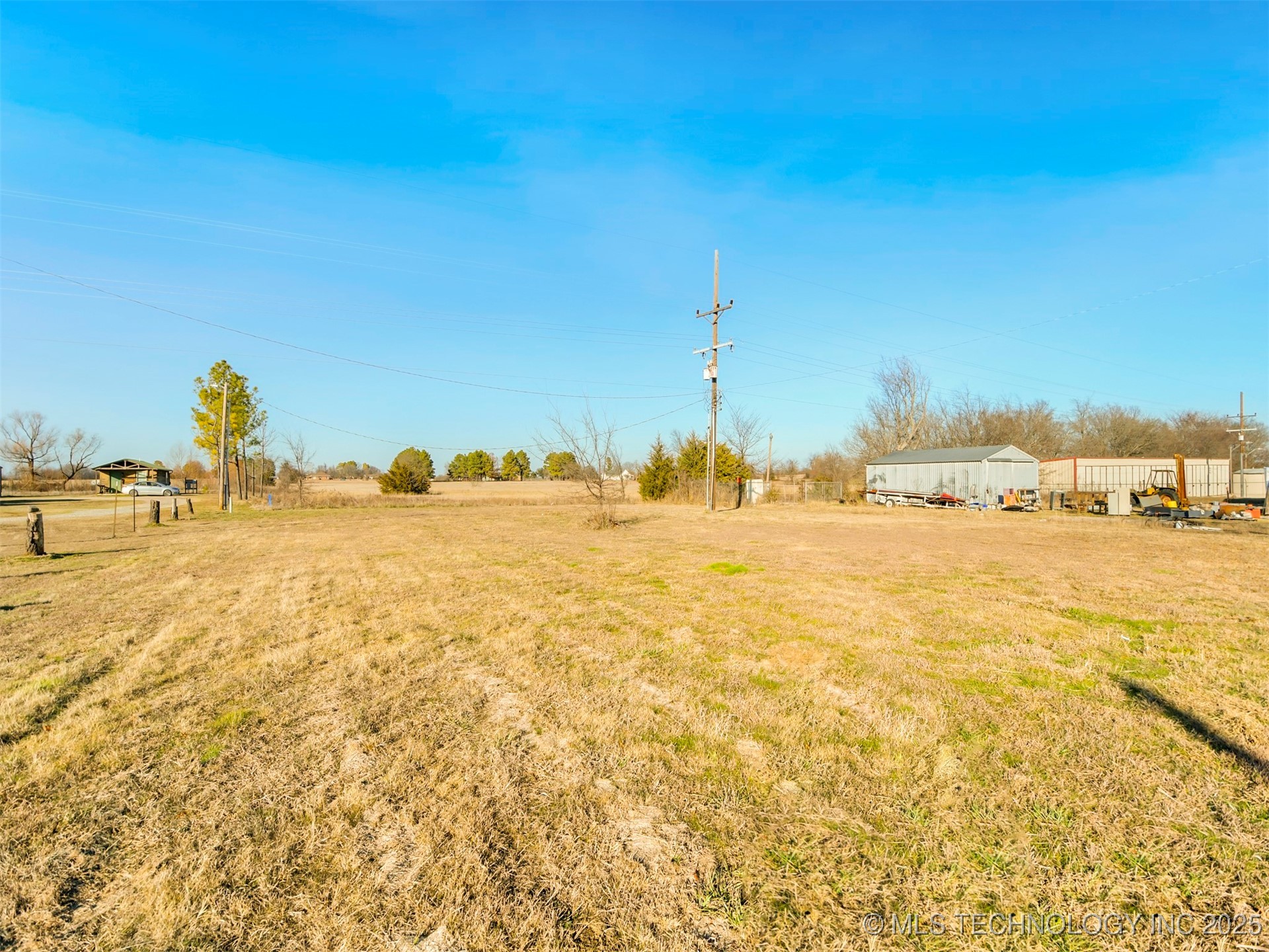 1888 Hwy 70 Property Photo 6