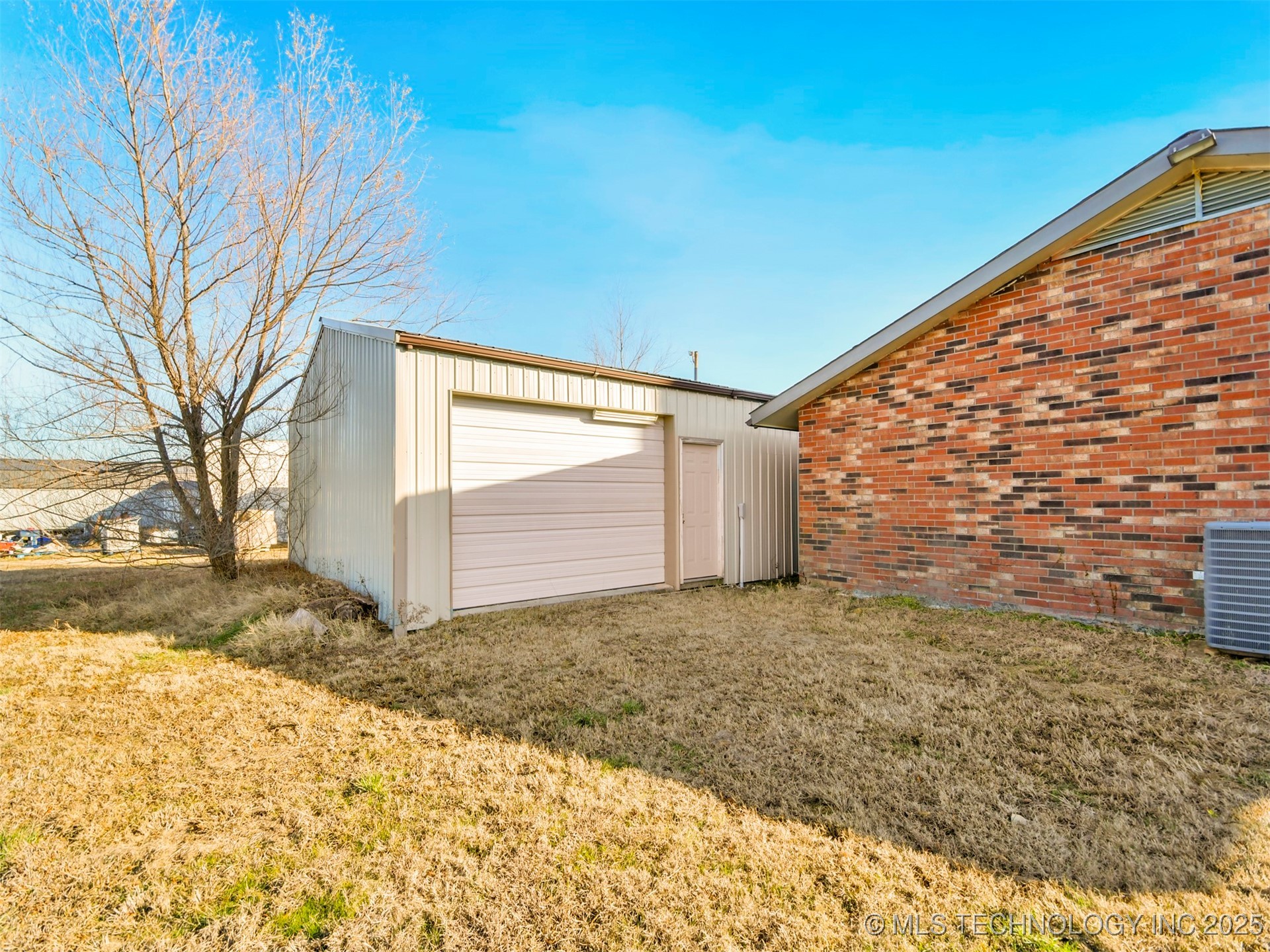 1888 Hwy 70 Property Photo 7