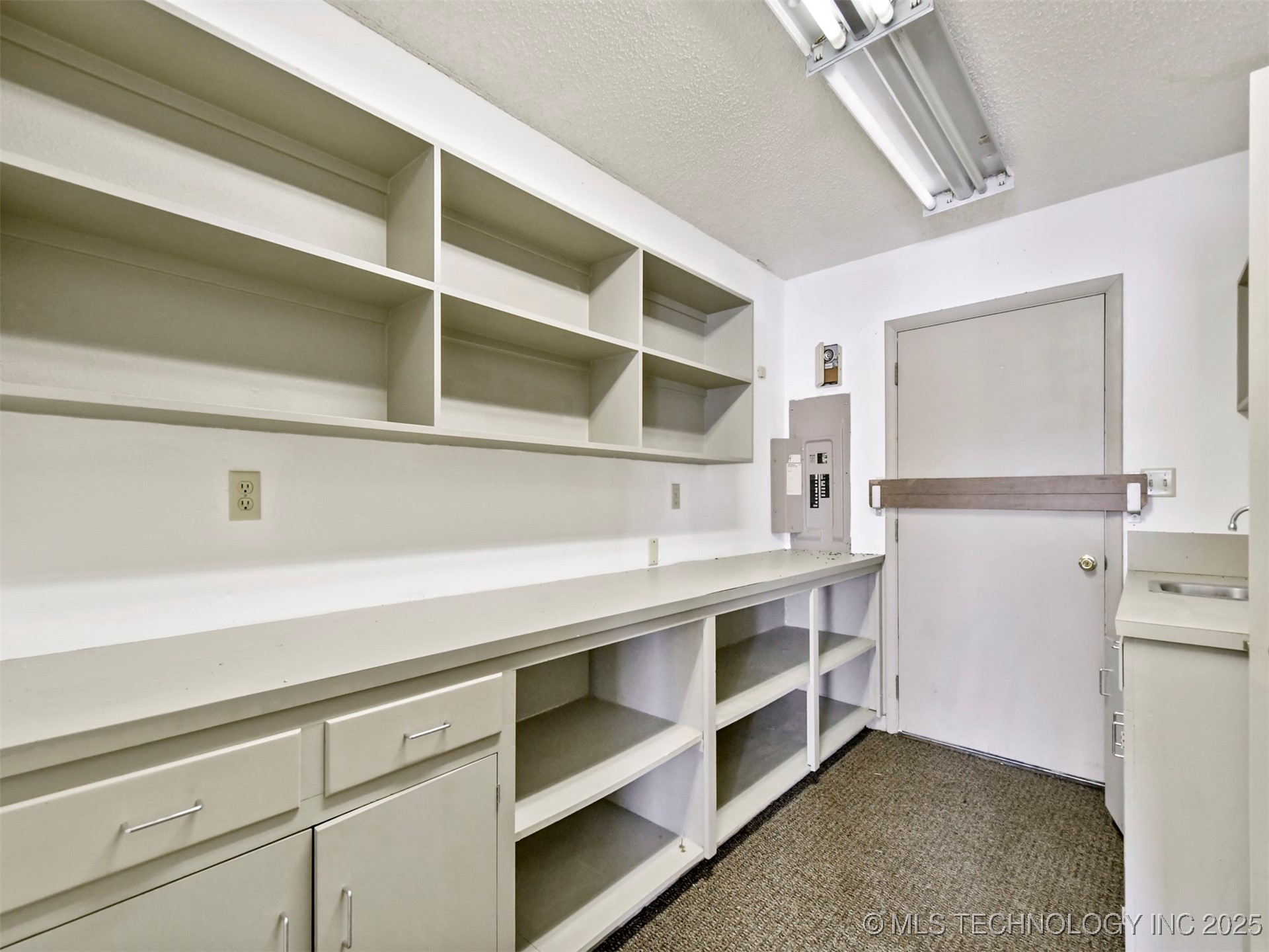 1888 Hwy 70 Property Photo 13