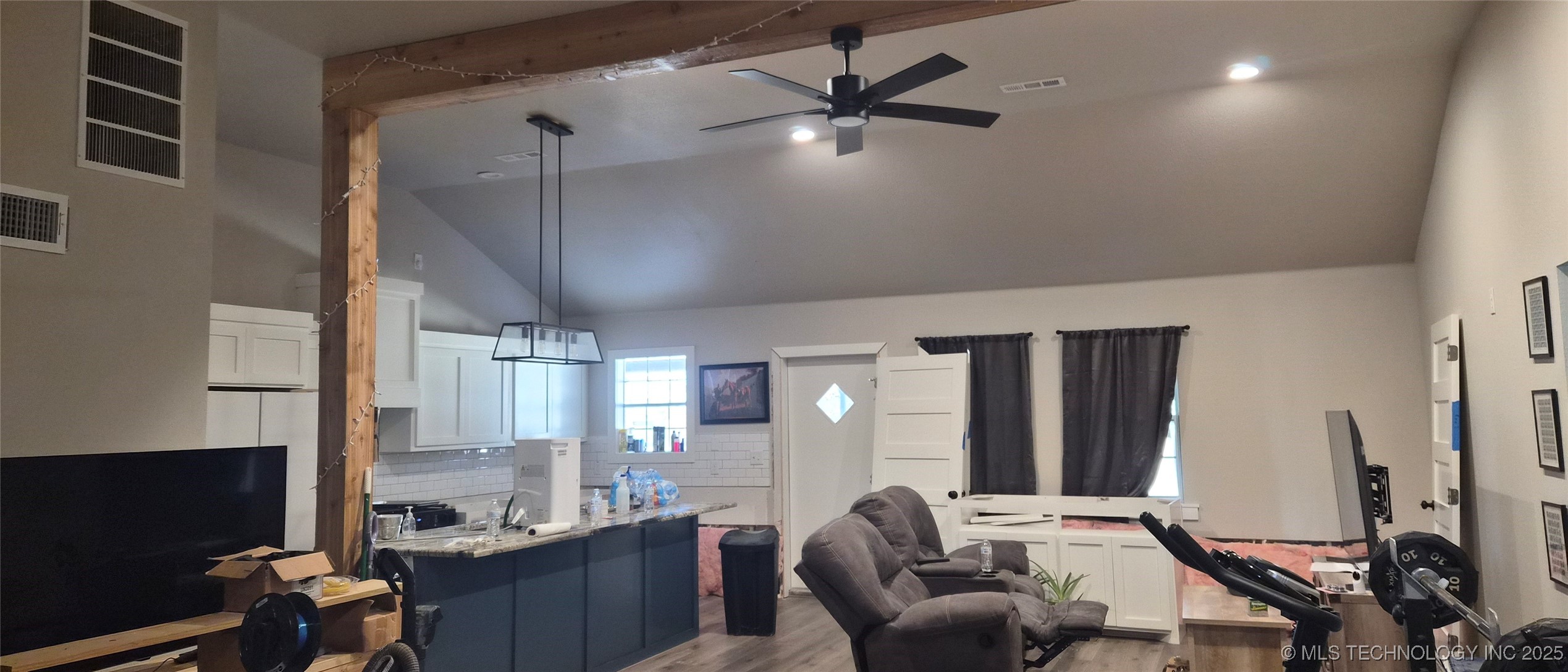 8670 S 4468 Lane S Property Photo 9