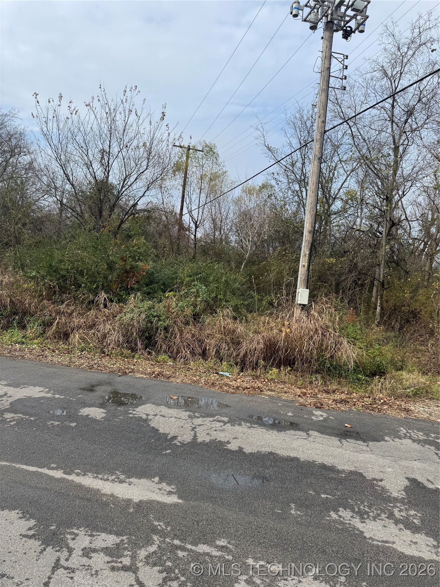 1127 N 3rd Property Photo 2