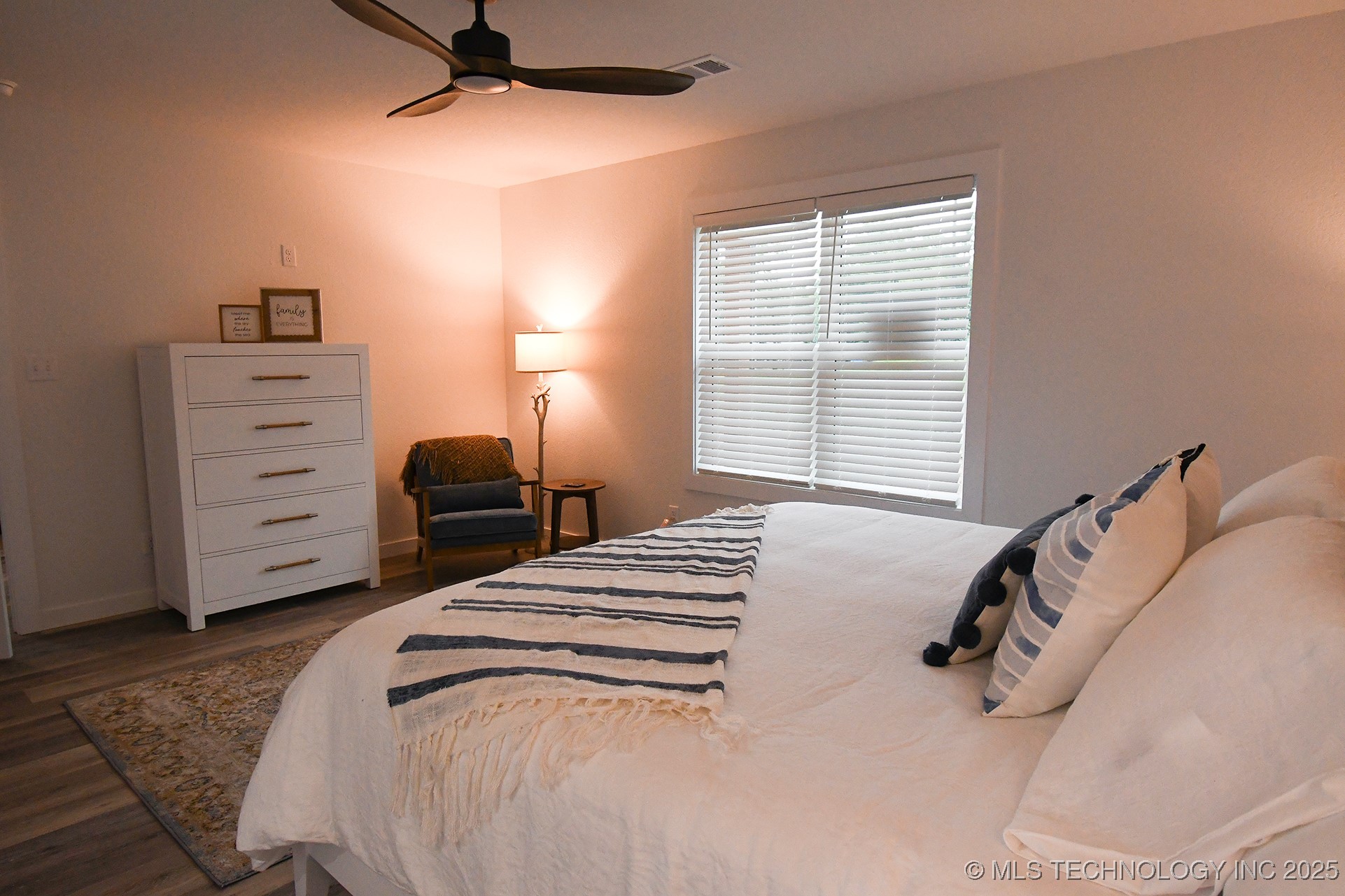 20471 W Chicken Creek Road Property Photo 20