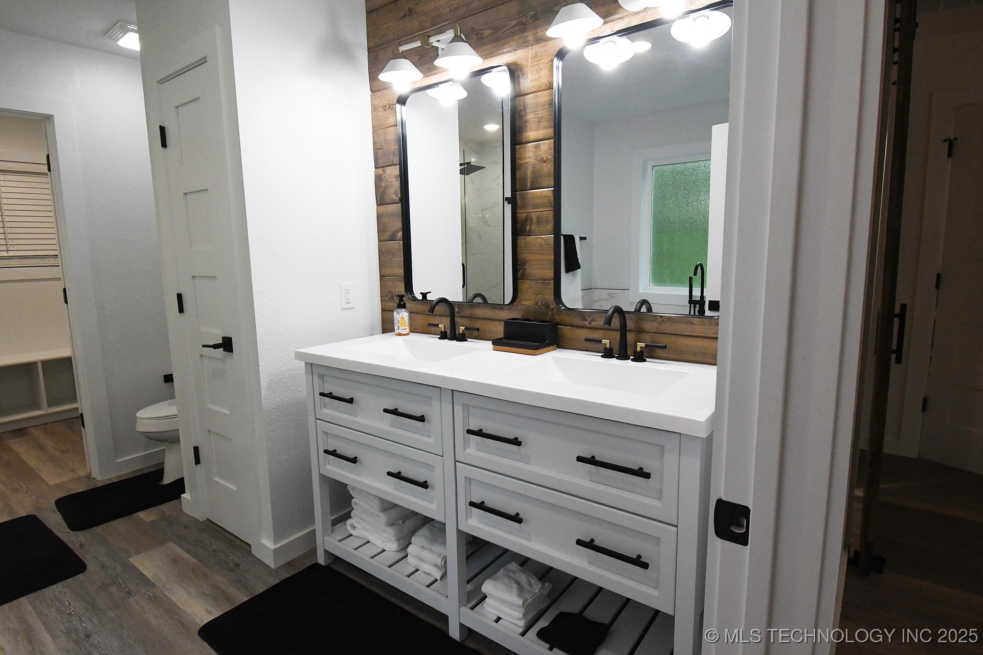 20471 W Chicken Creek Road Property Photo 27