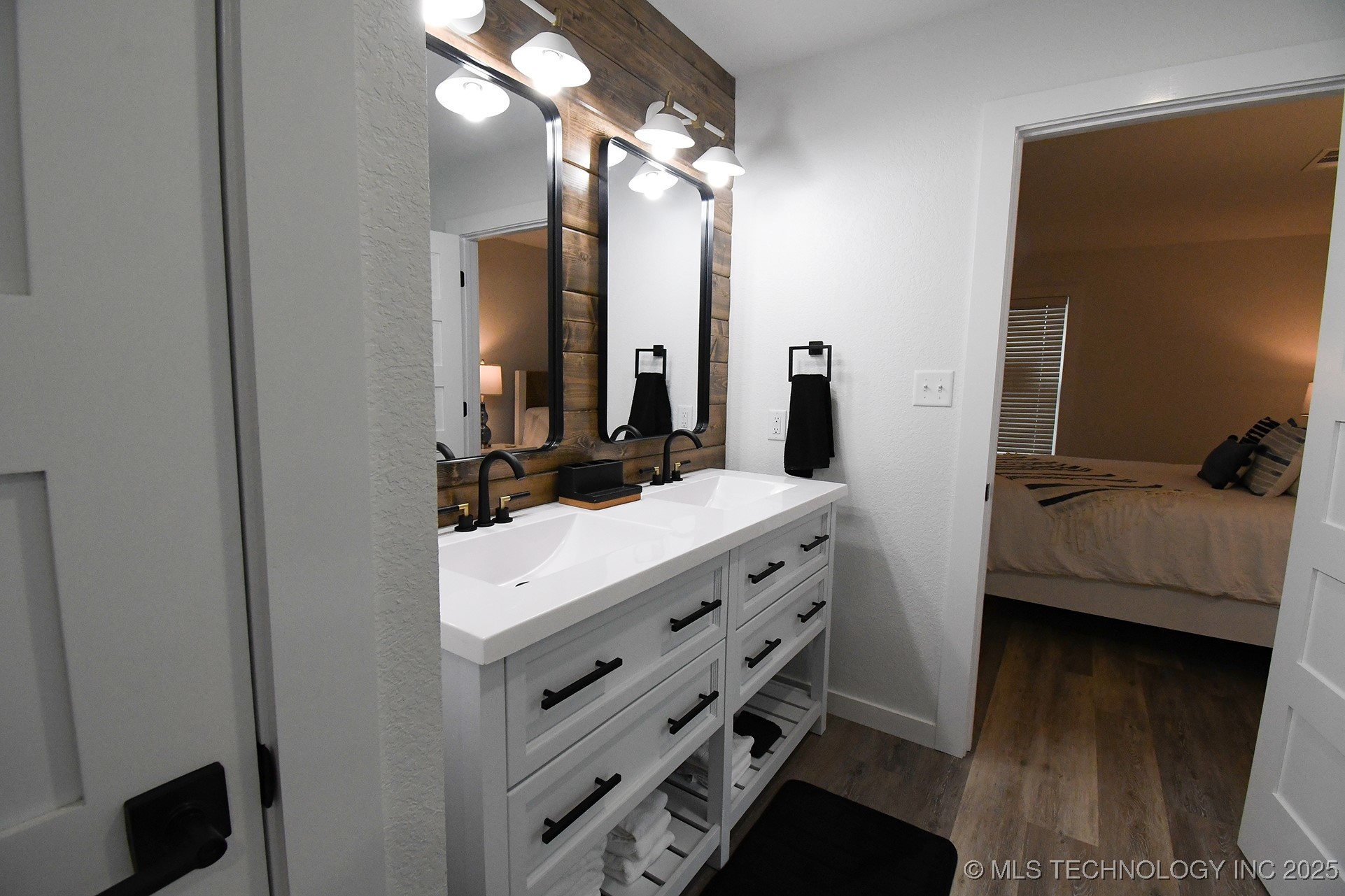 20471 W Chicken Creek Road Property Photo 30