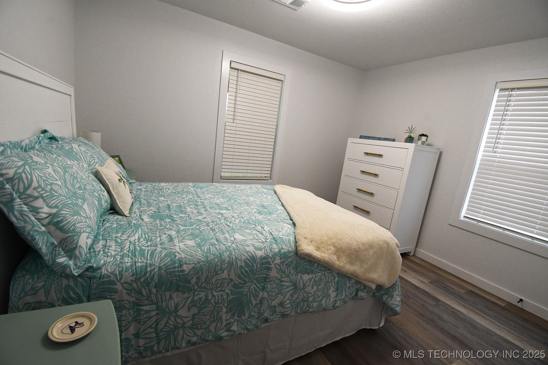 20471 W Chicken Creek Road Property Photo 32