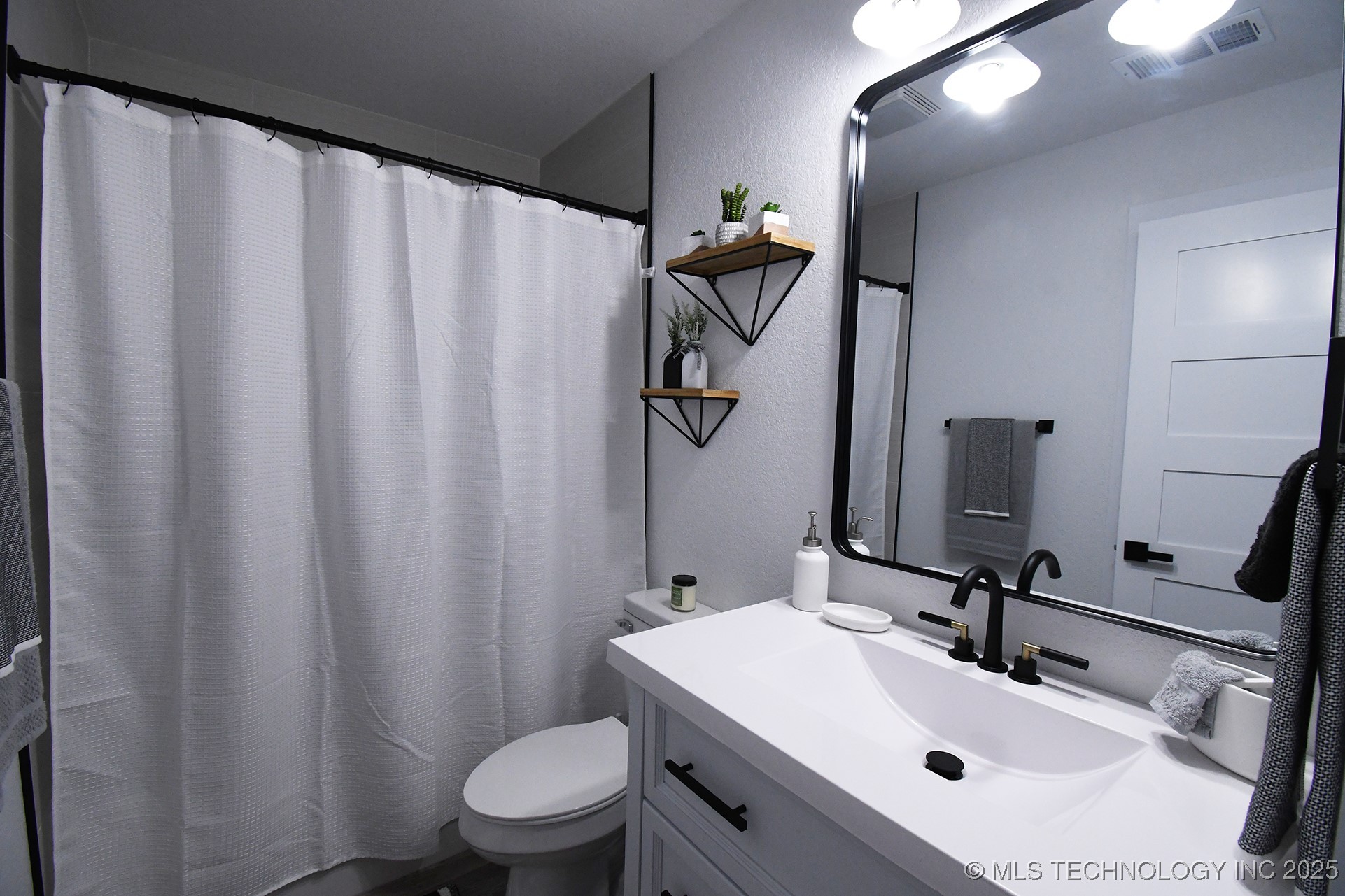 20471 W Chicken Creek Road Property Photo 34