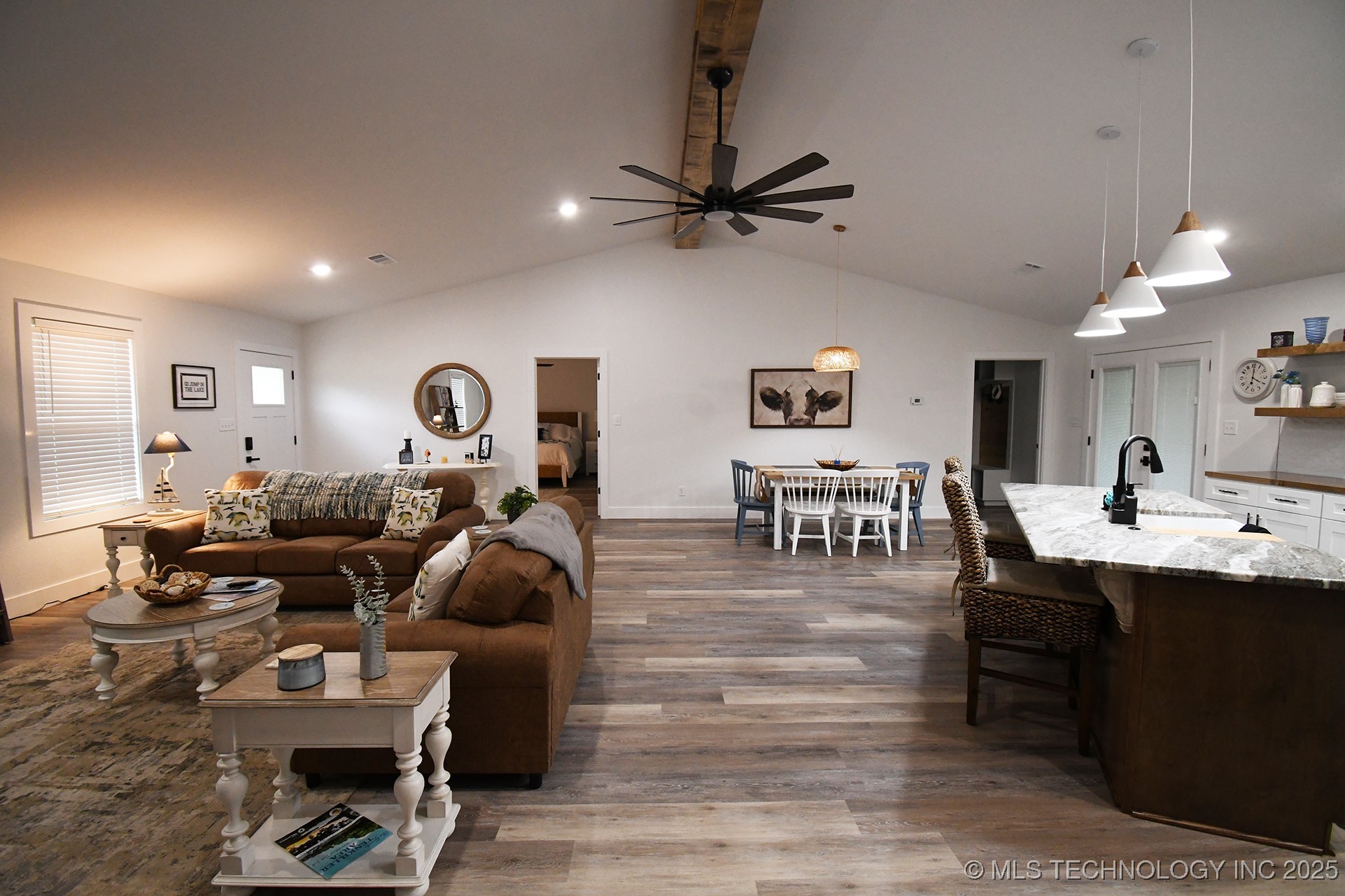 20471 W Chicken Creek Road Property Photo 37