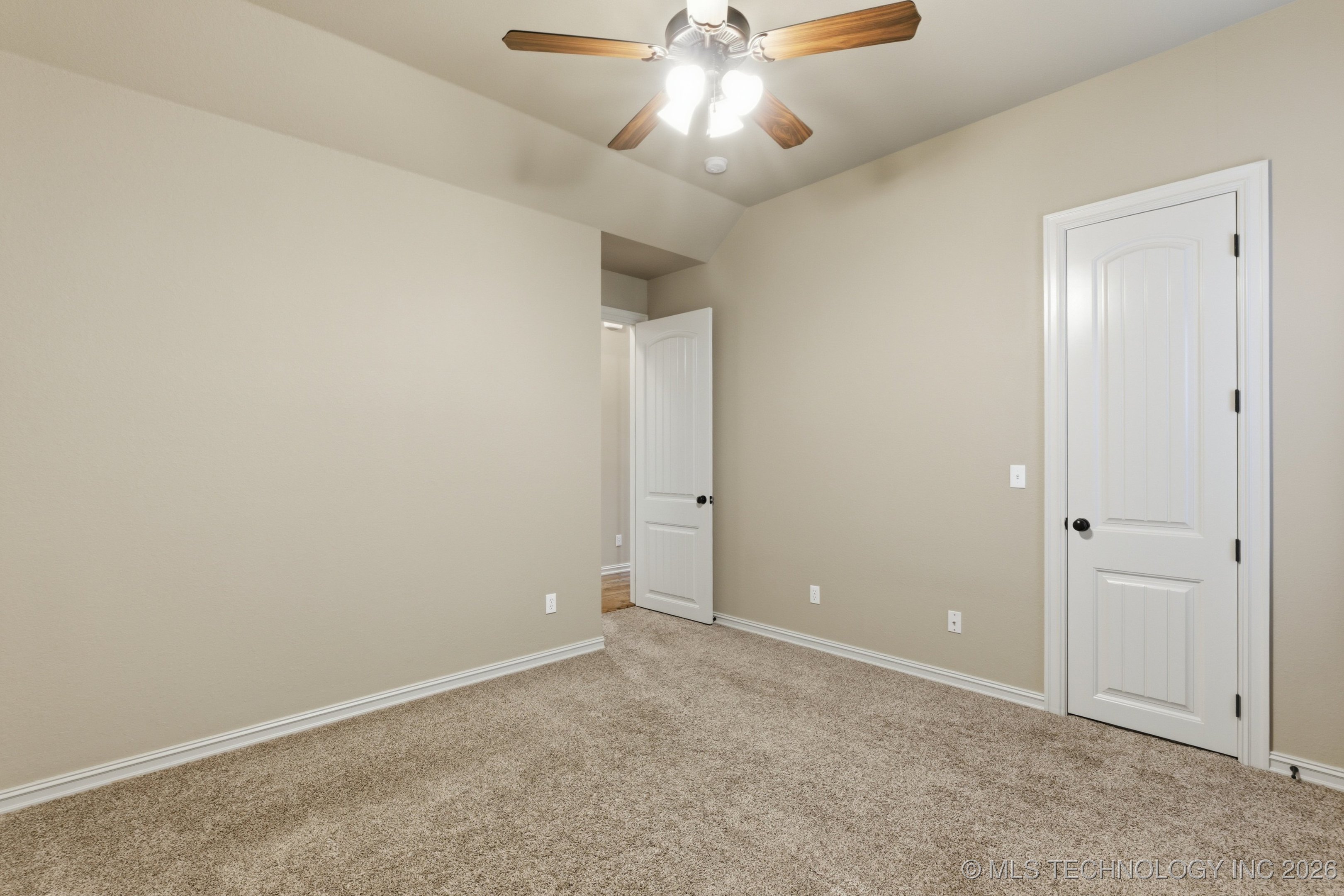 4239 S 188th East Avenue Property Photo 21