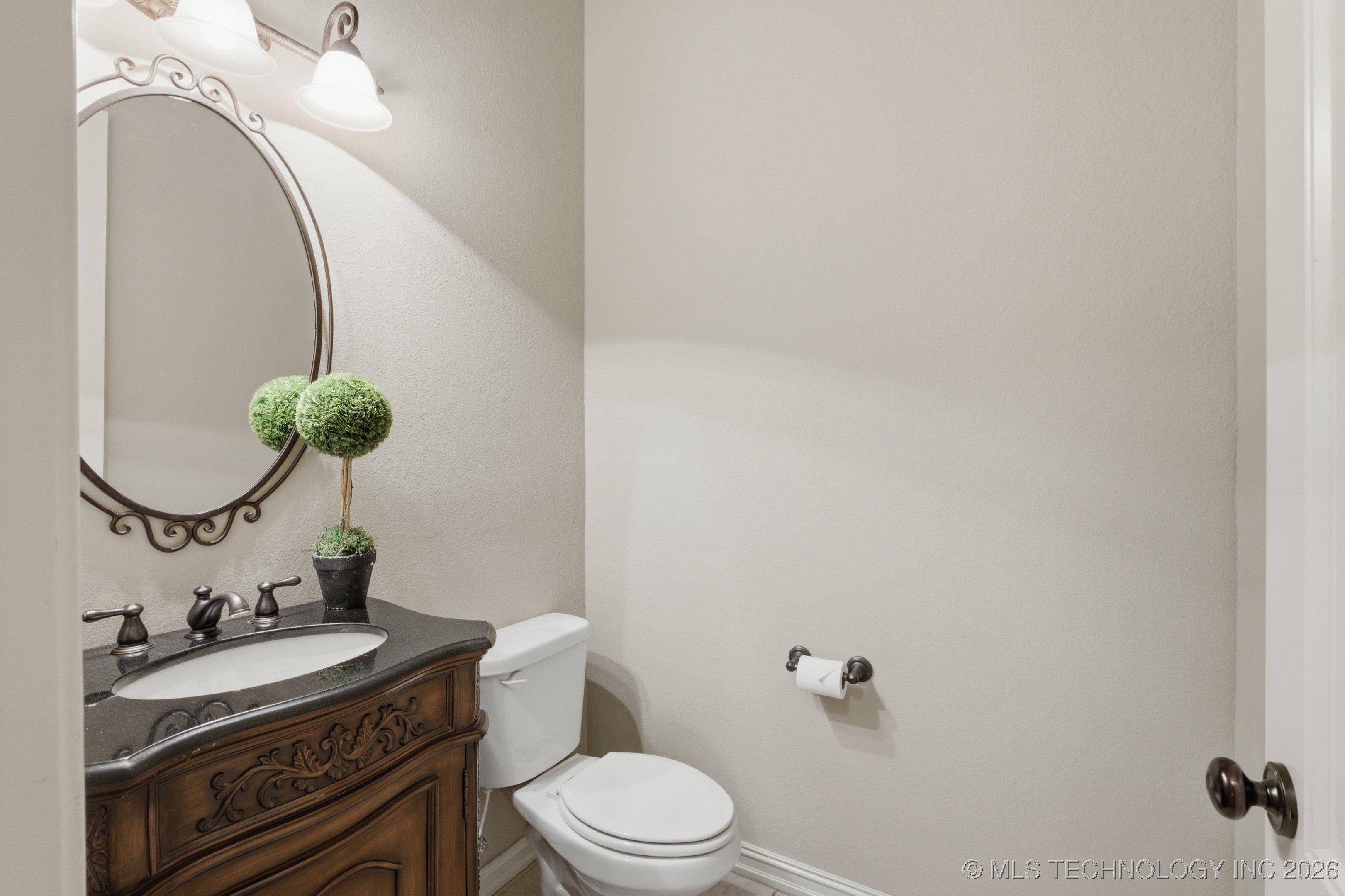 4239 S 188th East Avenue Property Photo 22