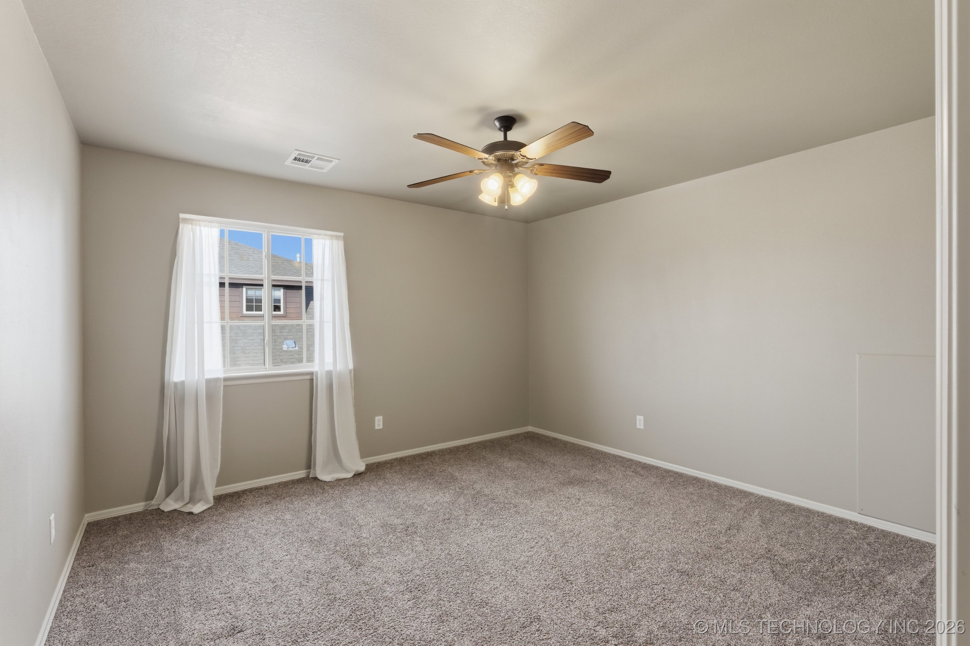 4239 S 188th East Avenue Property Photo 27