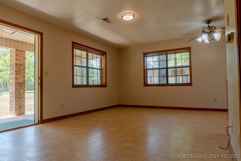 2703 E 2010 Road Property Photo 5