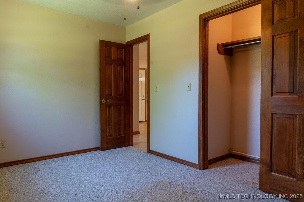 2703 E 2010 Road Property Photo 15