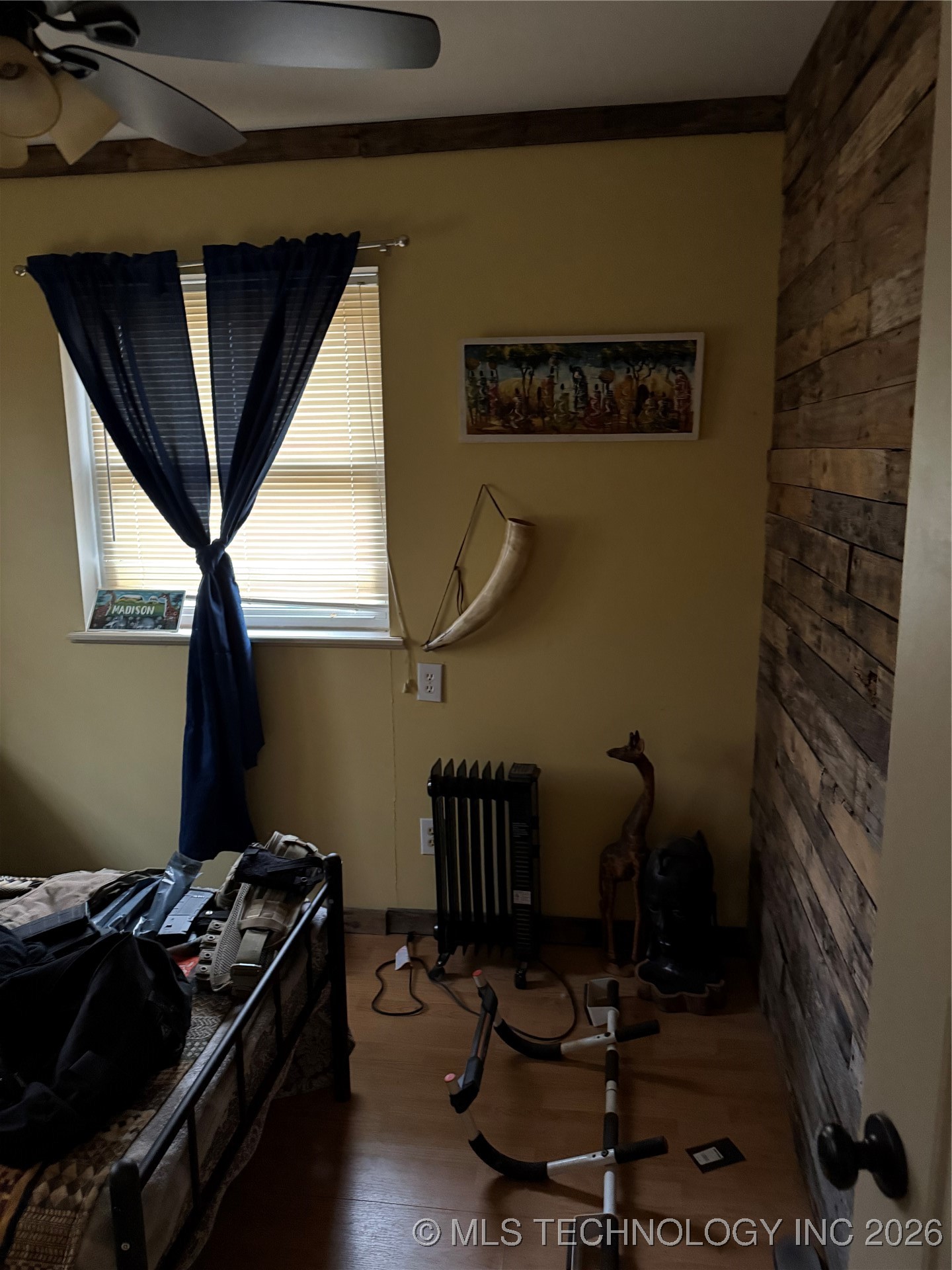 31 Suburban Lane Property Photo 23