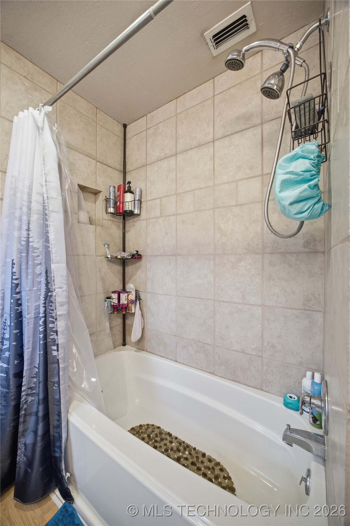 215 E Fuller Street Property Photo 14