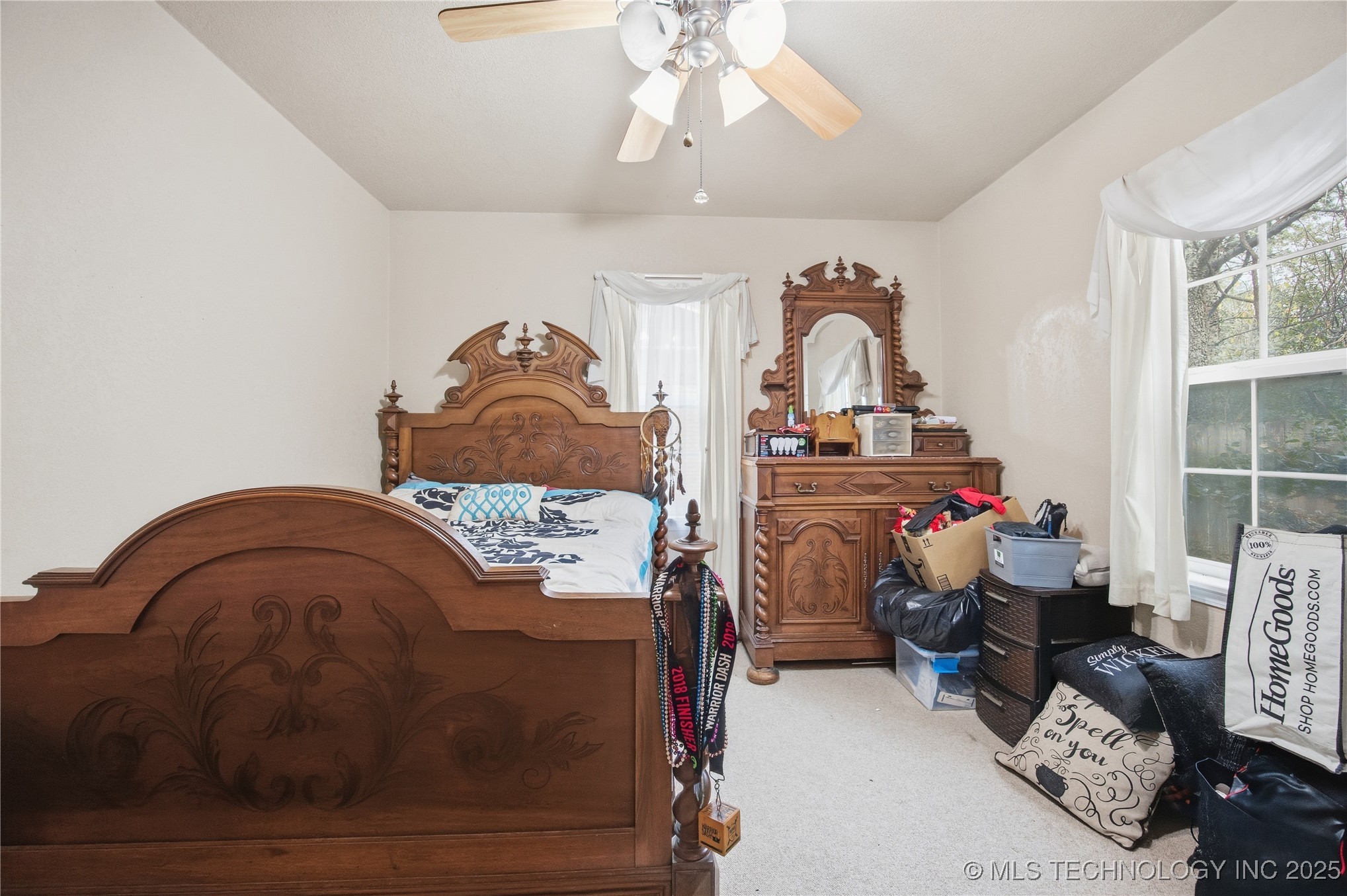 215 E Fuller Street Property Photo 19