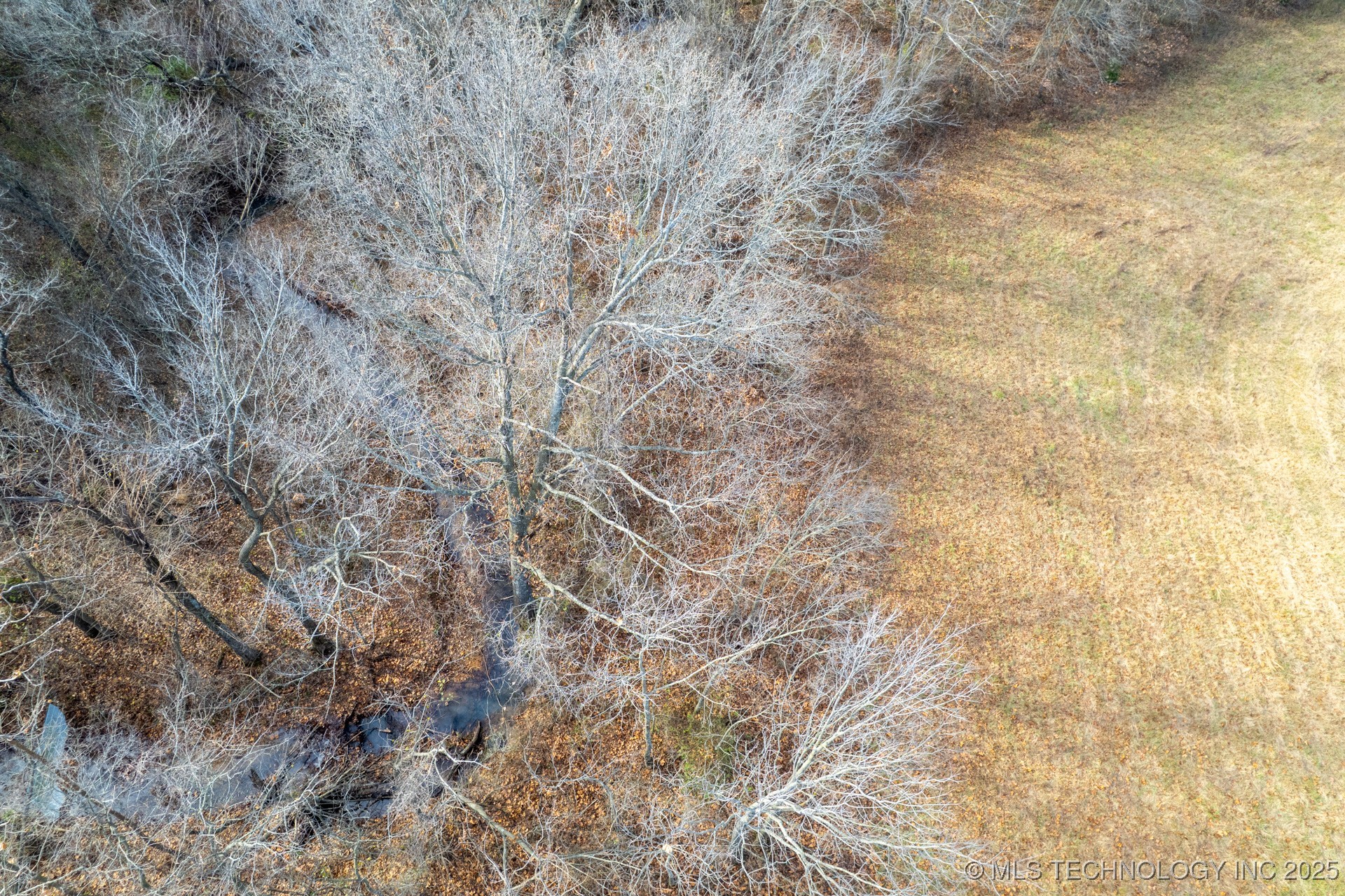 5 S 4320 Road Property Photo 2