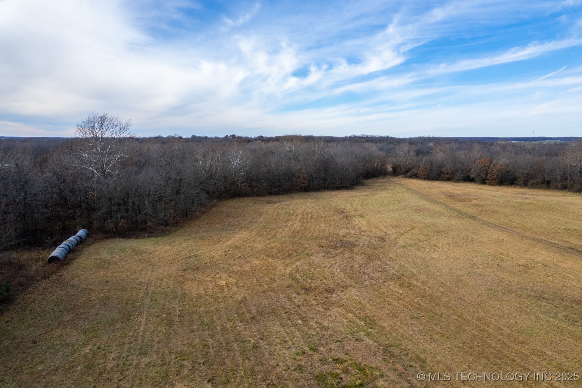 5 S 4320 Road Property Photo 10