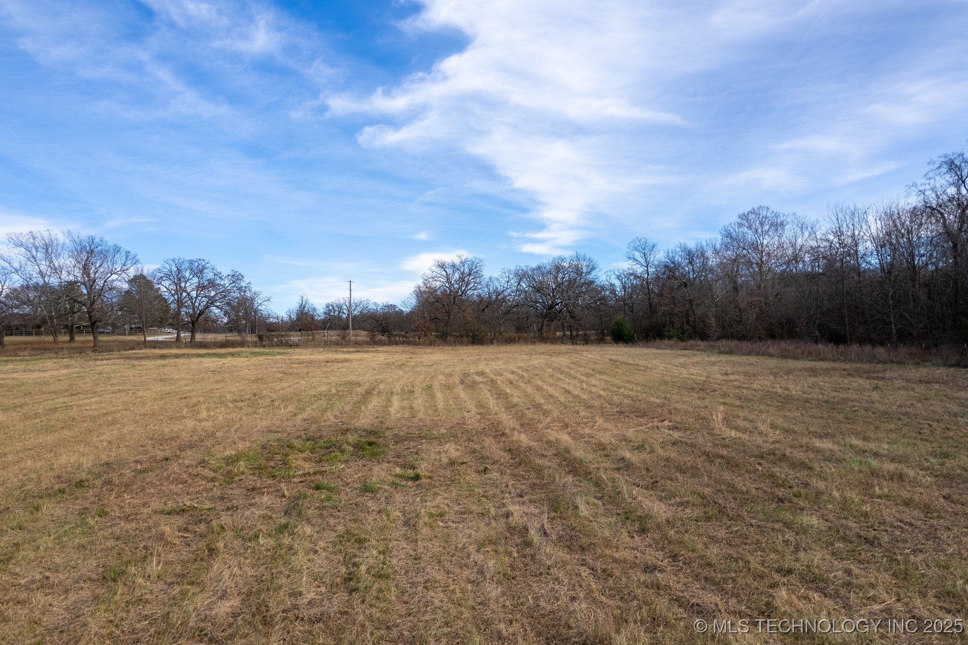 5 S 4320 Road Property Photo 12