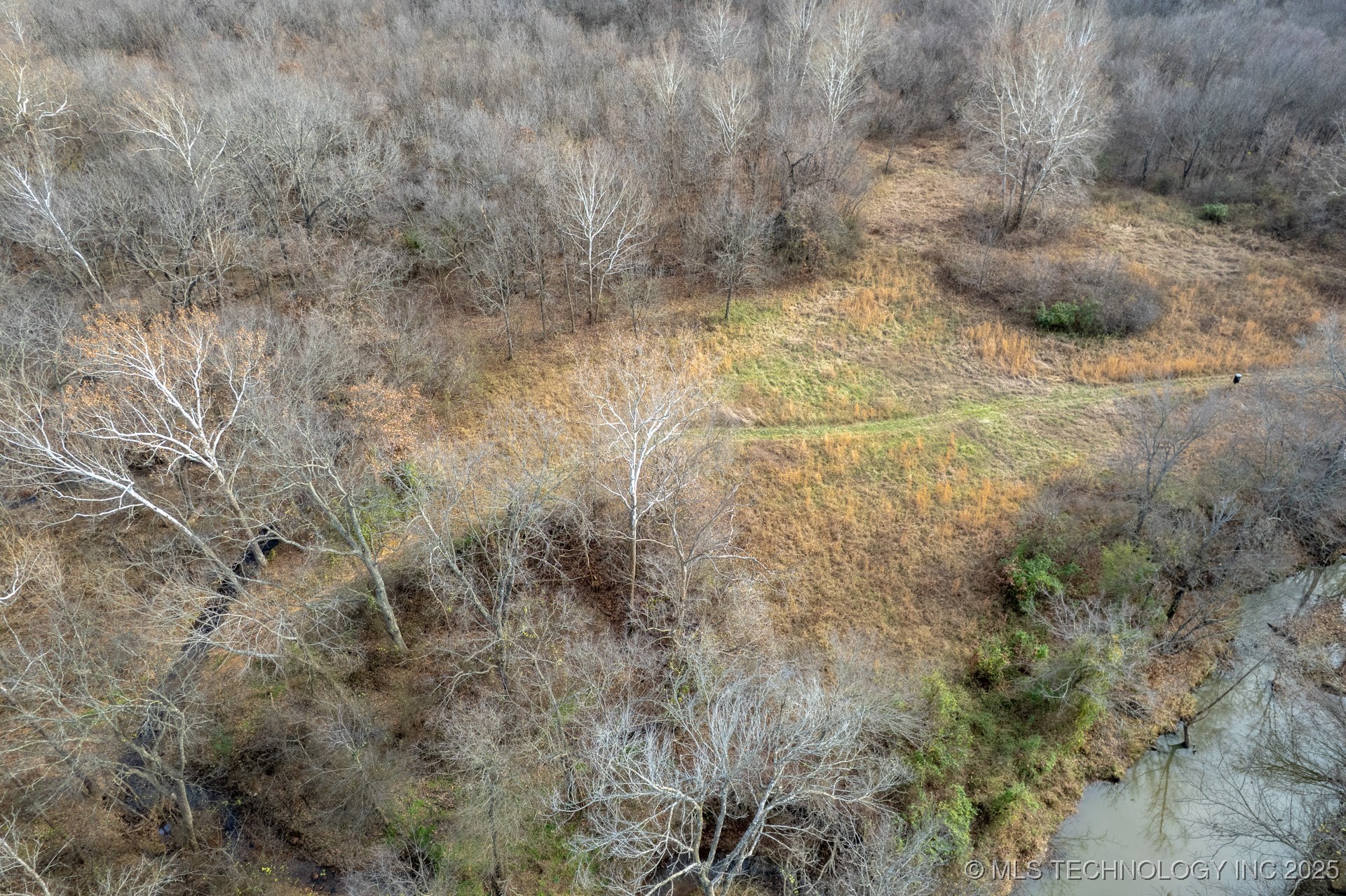 59 S 4320 Road Property Photo 27