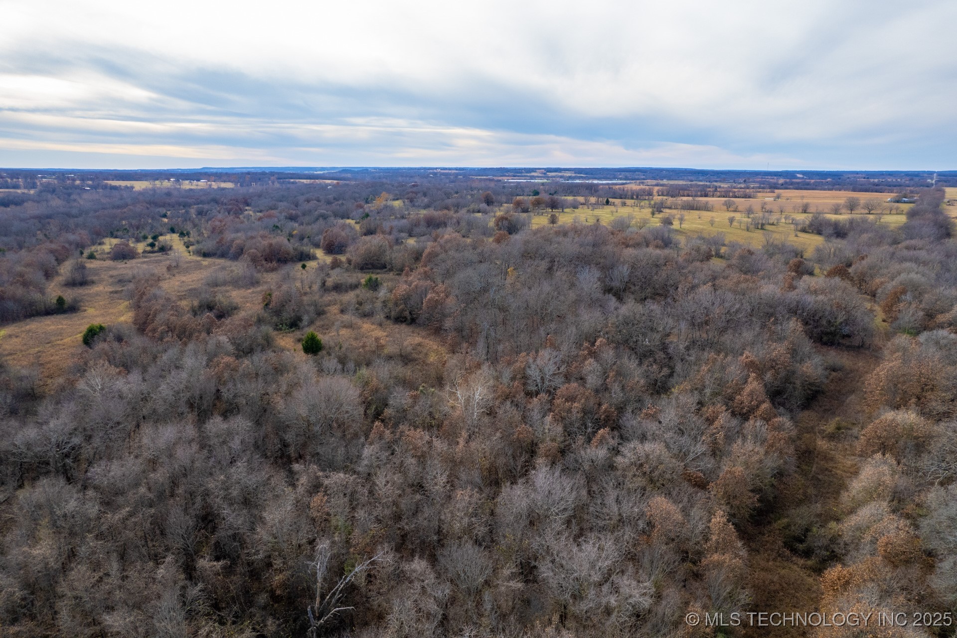 59 S 4320 Road Property Photo 34