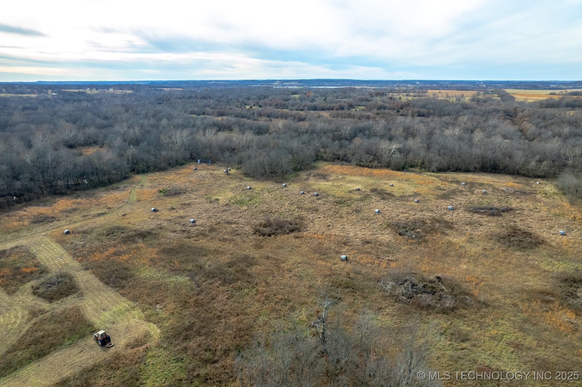 59 S 4320 Road Property Photo 37