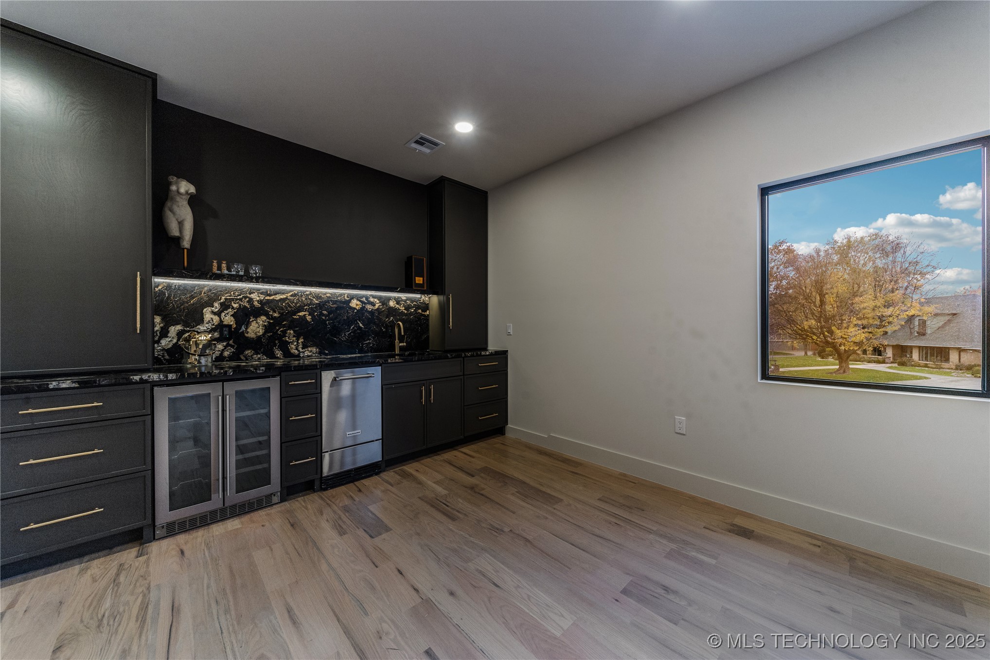 4717 S Atlanta Place Property Photo 21