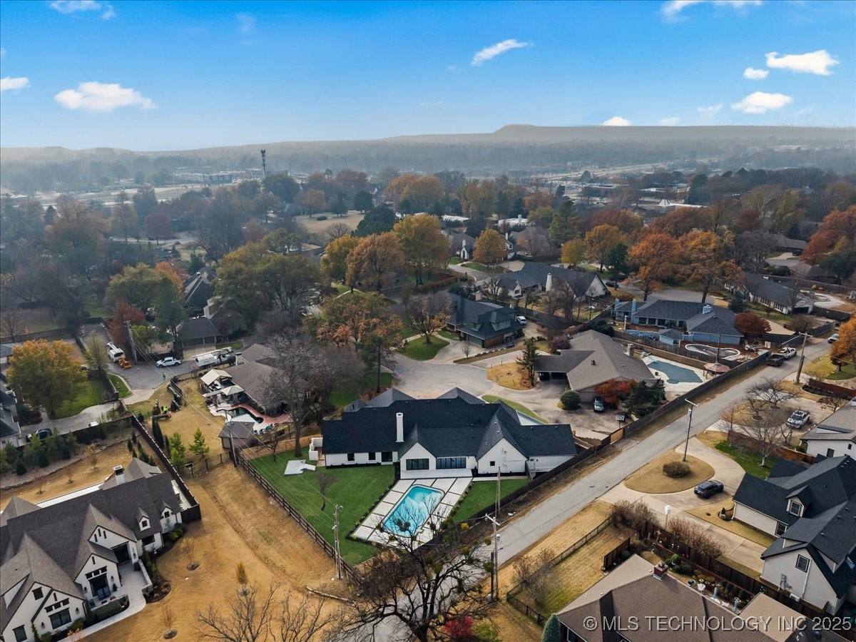 4717 S Atlanta Place Property Photo 27