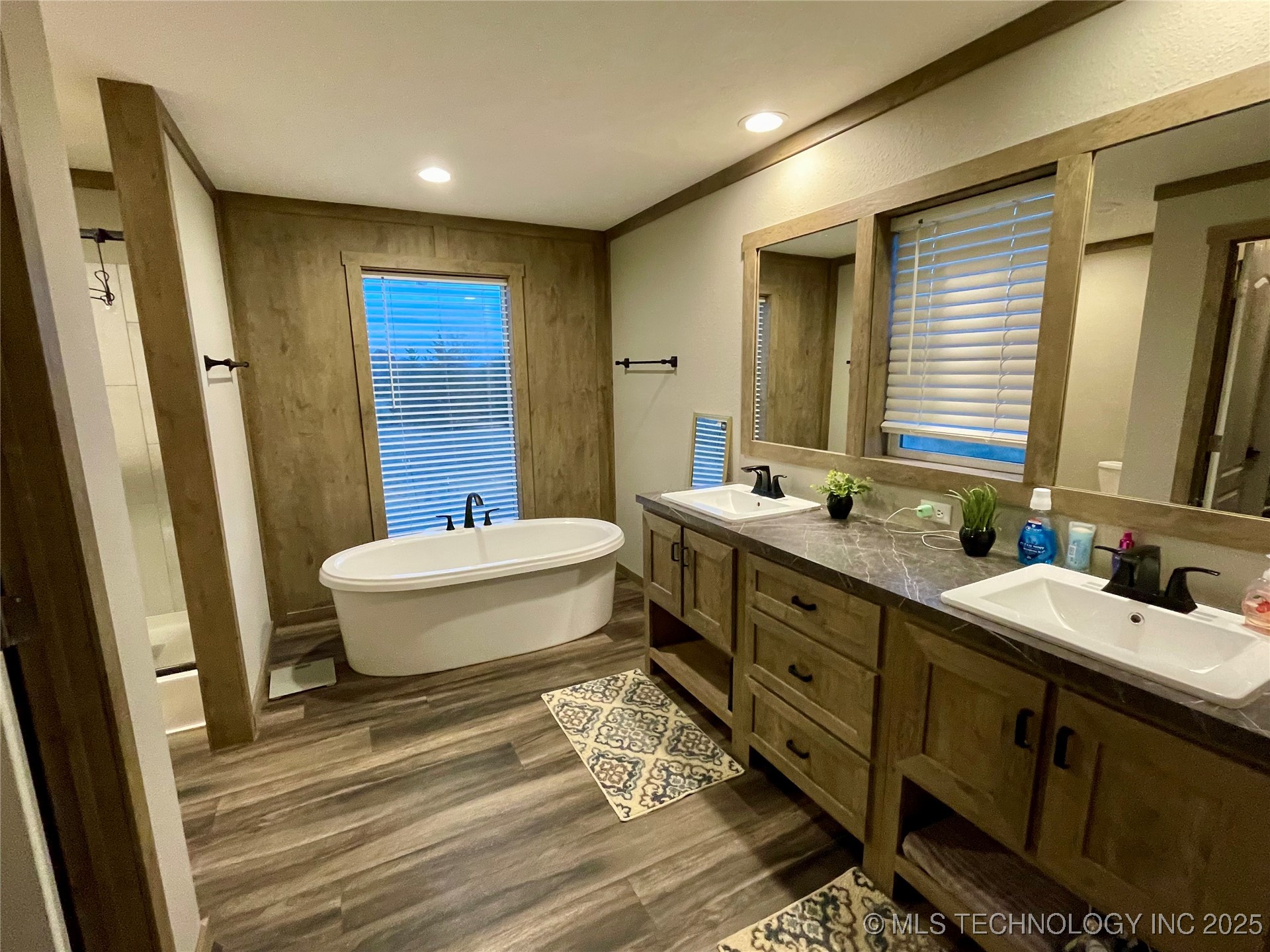 36477 E 142.5 Property Photo 9