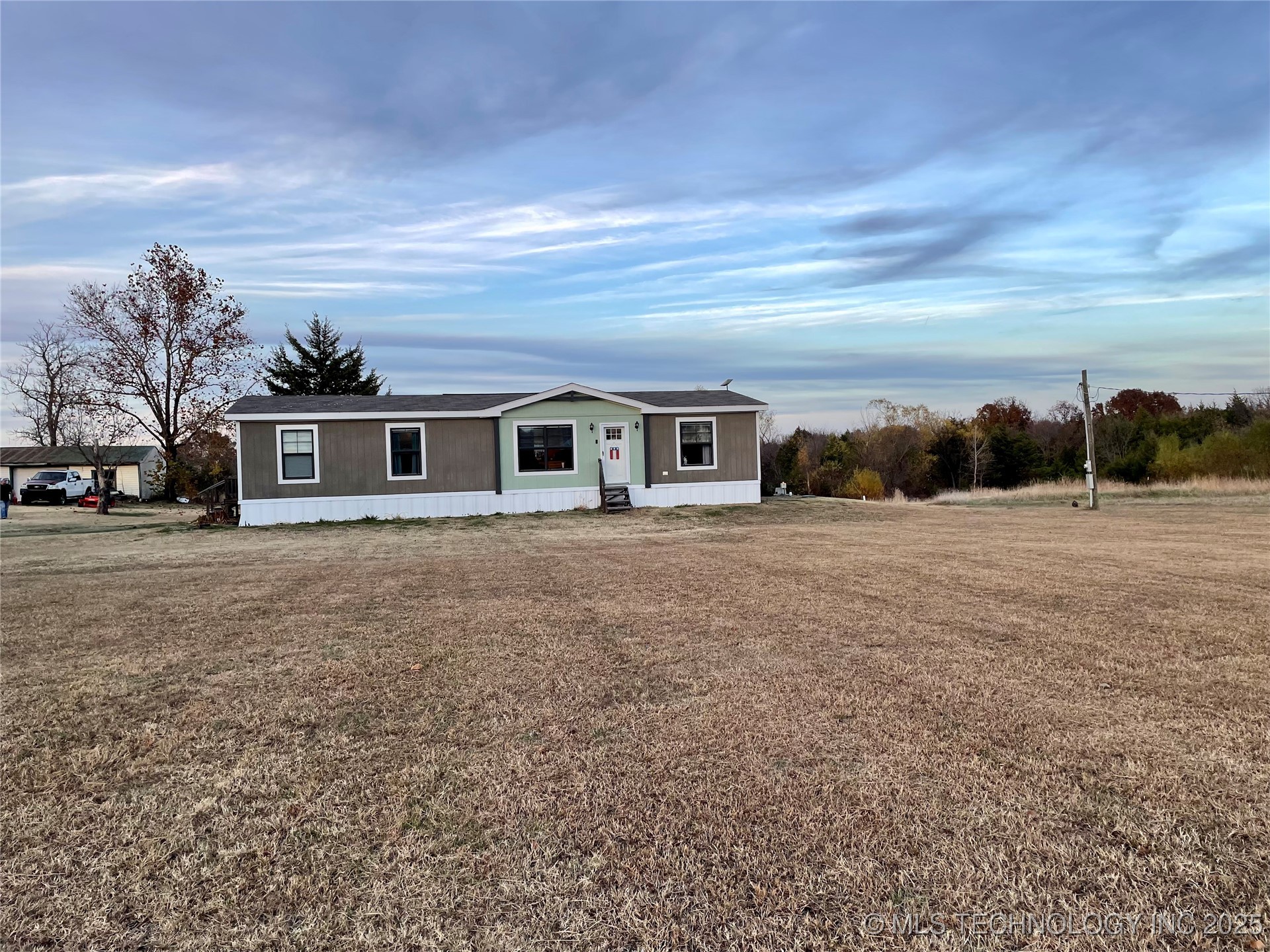 36477 E 142.5 Property Photo 21