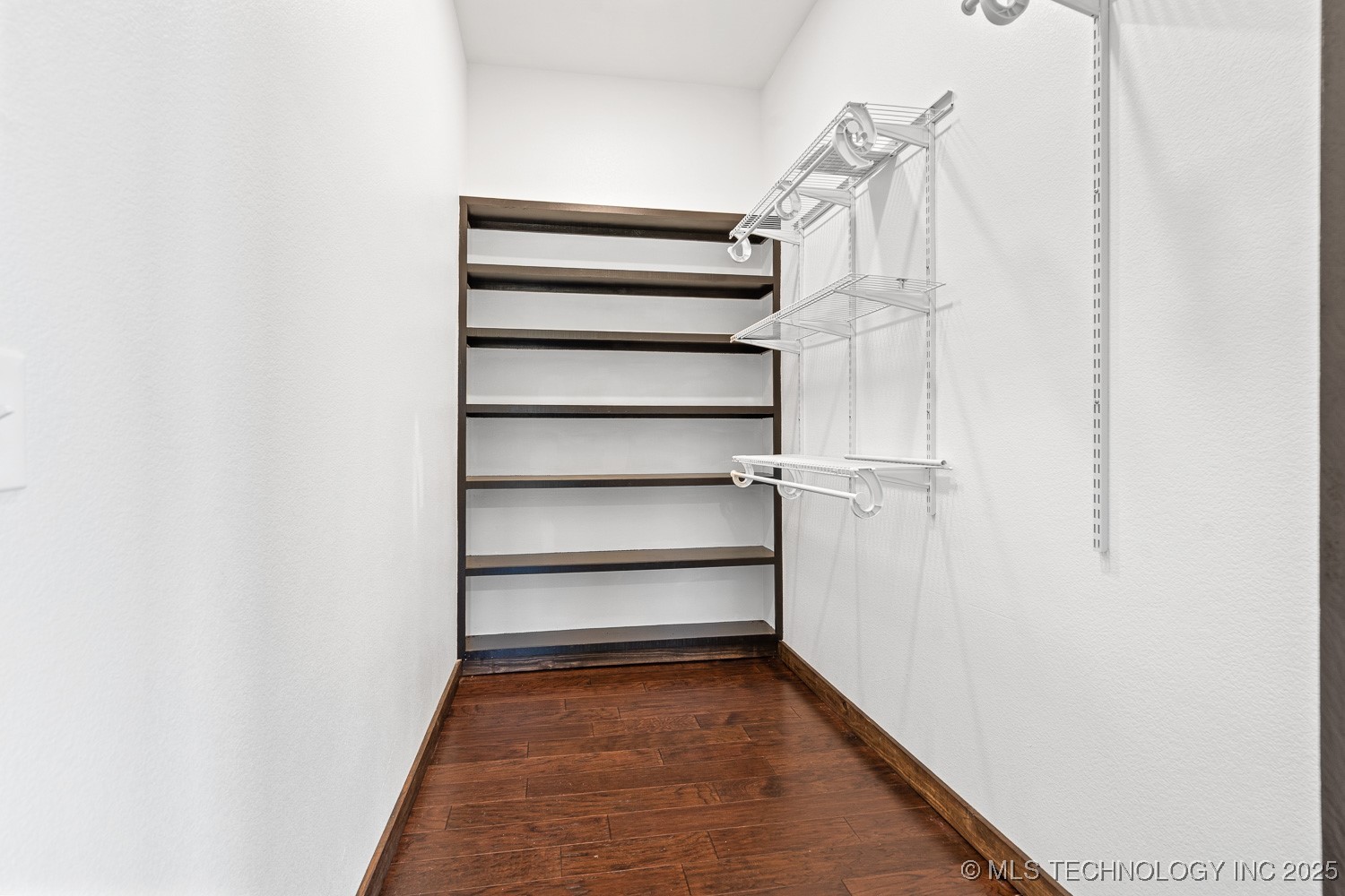 95 Express Road Property Photo 18