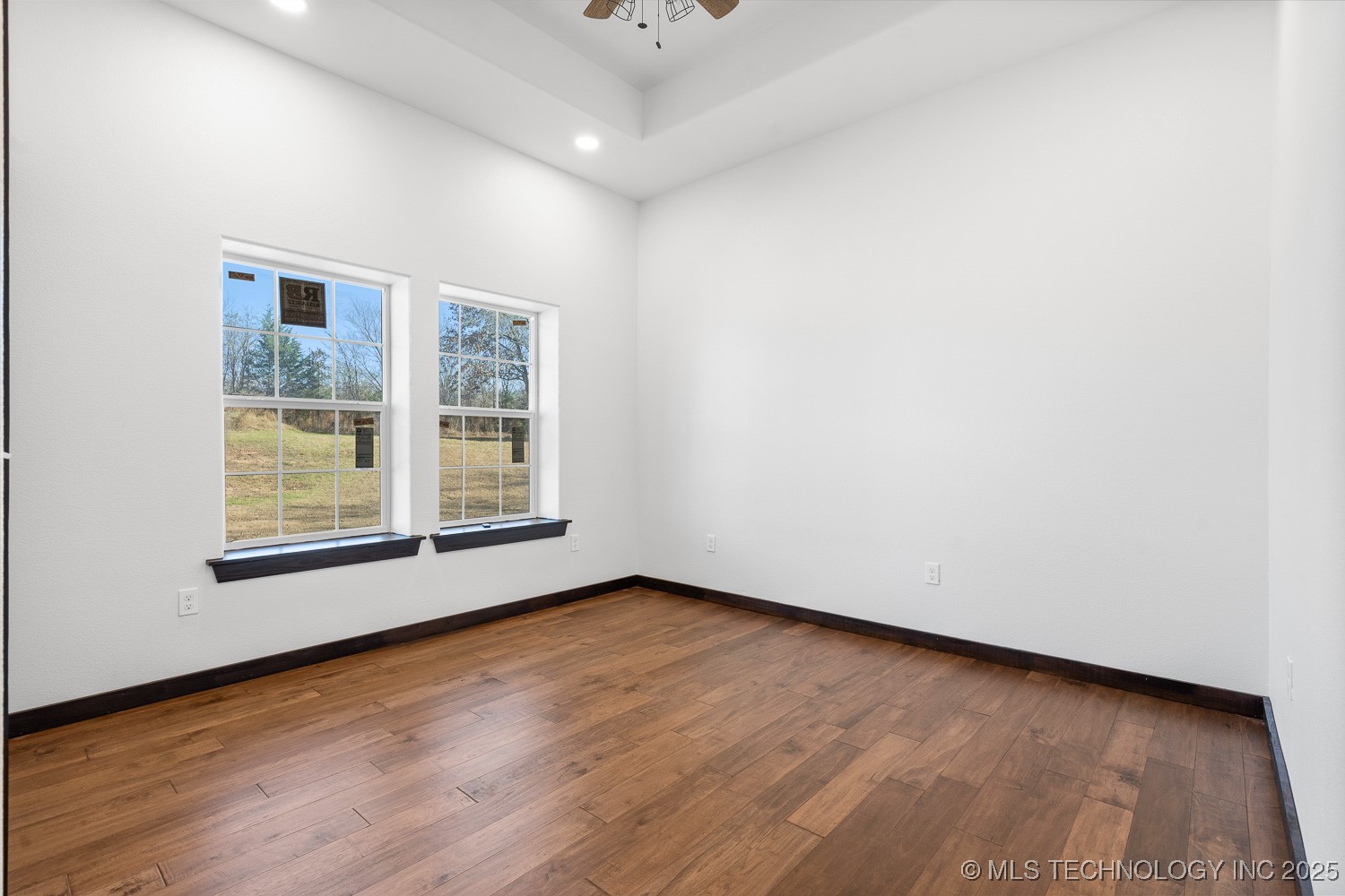 95 Express Road Property Photo 27