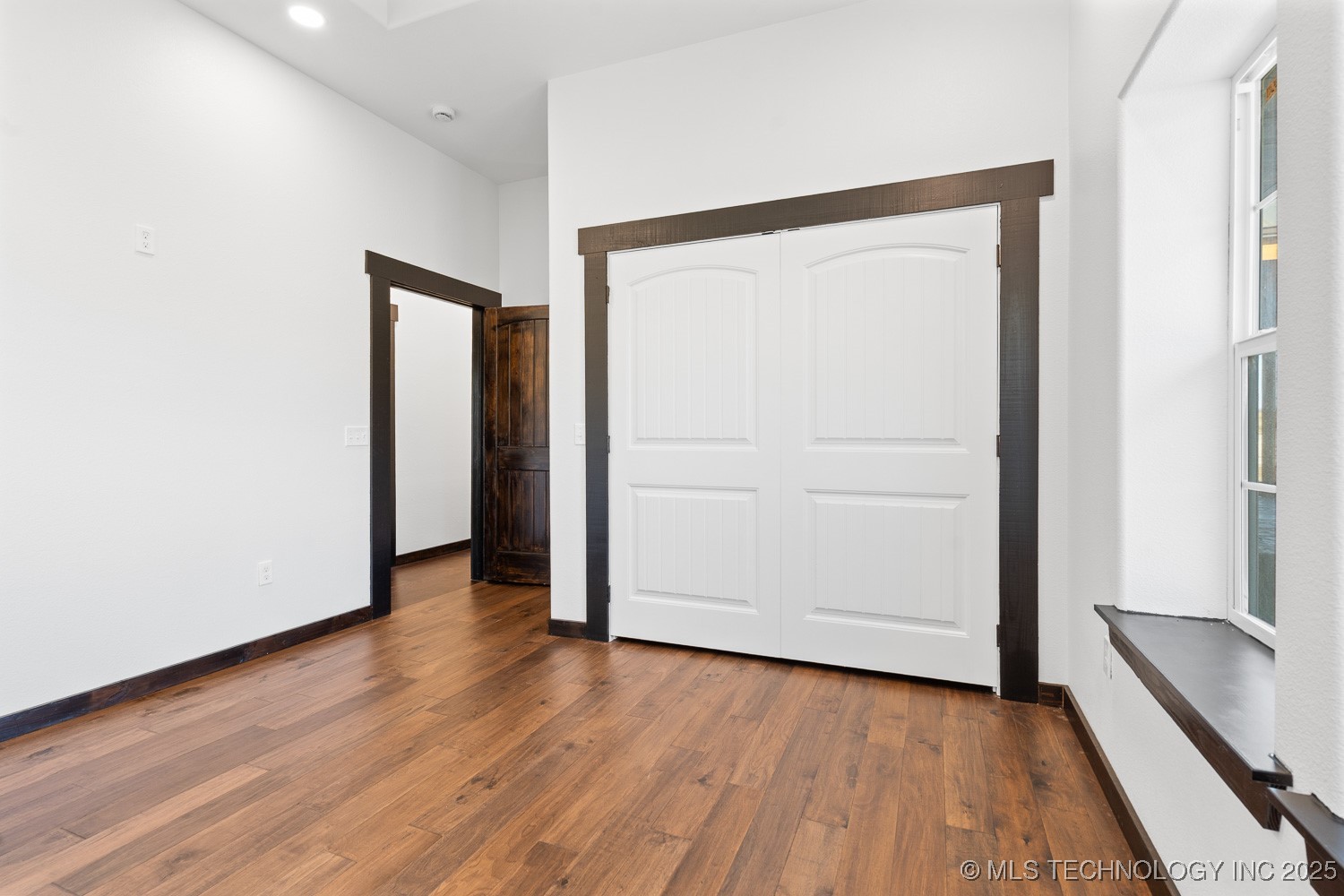 95 Express Road Property Photo 28