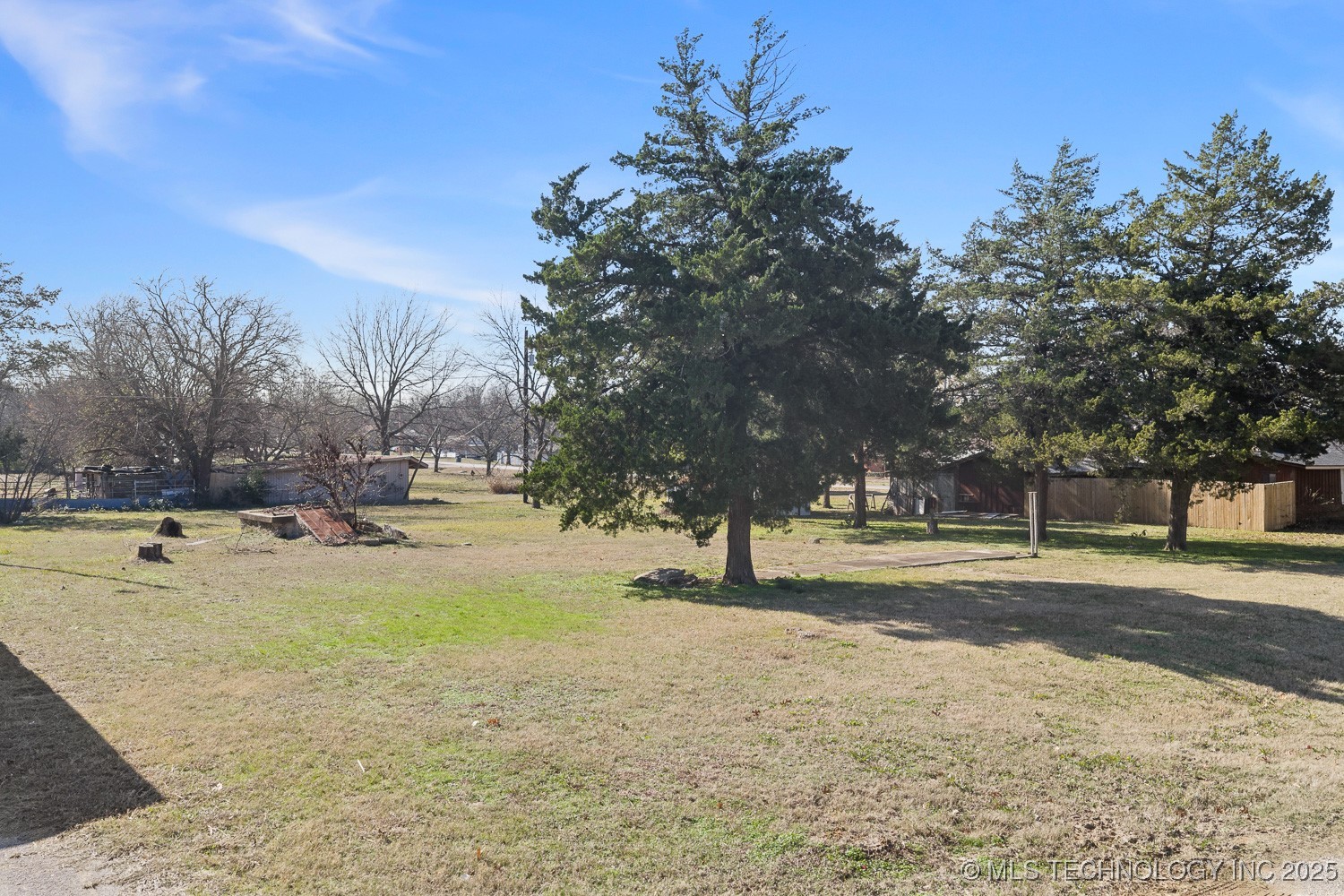 504 E Cherokee Street Property Photo 8