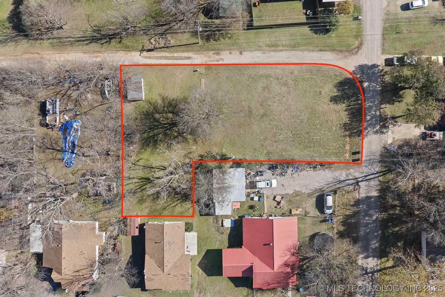 605 E Cherokee Street Property Photo 2