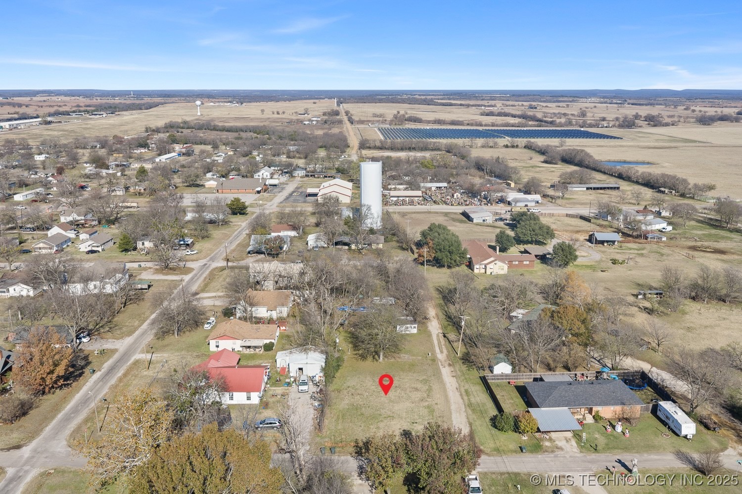 605 E Cherokee Street Property Photo 4