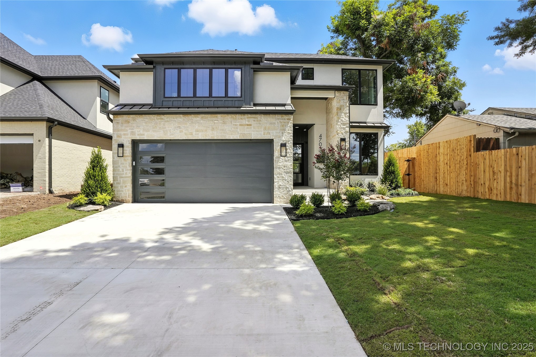 4703 S Detroit Avenue Property Photo 1