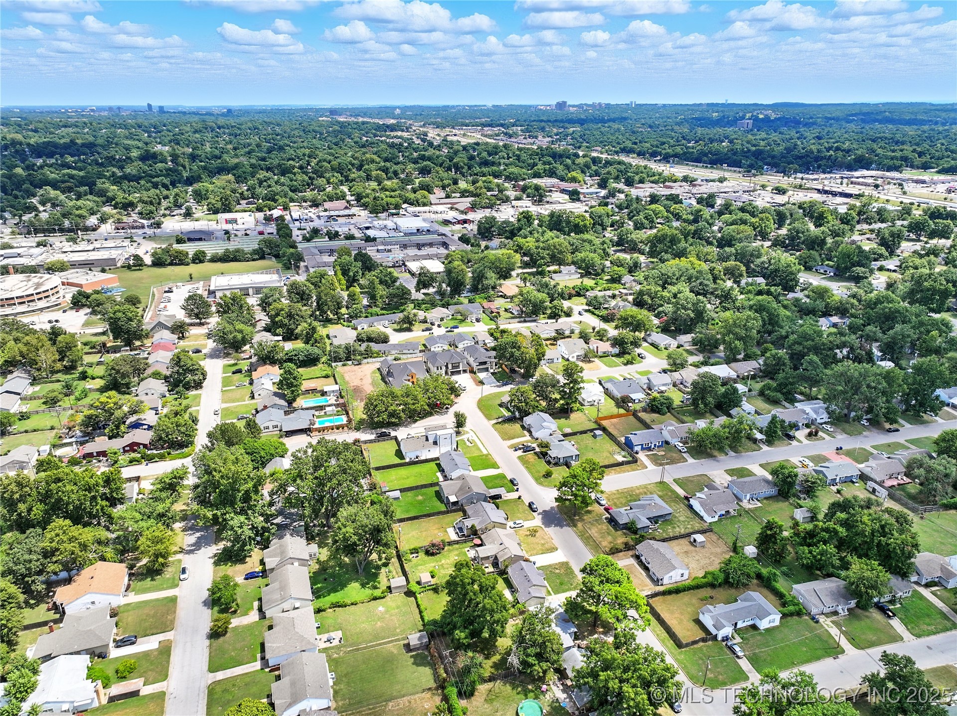 4703 S Detroit Avenue Property Photo 65