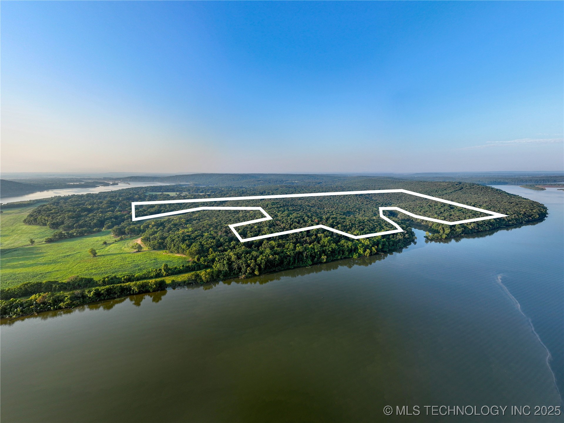 00168 N 4400 Road Property Photo 2