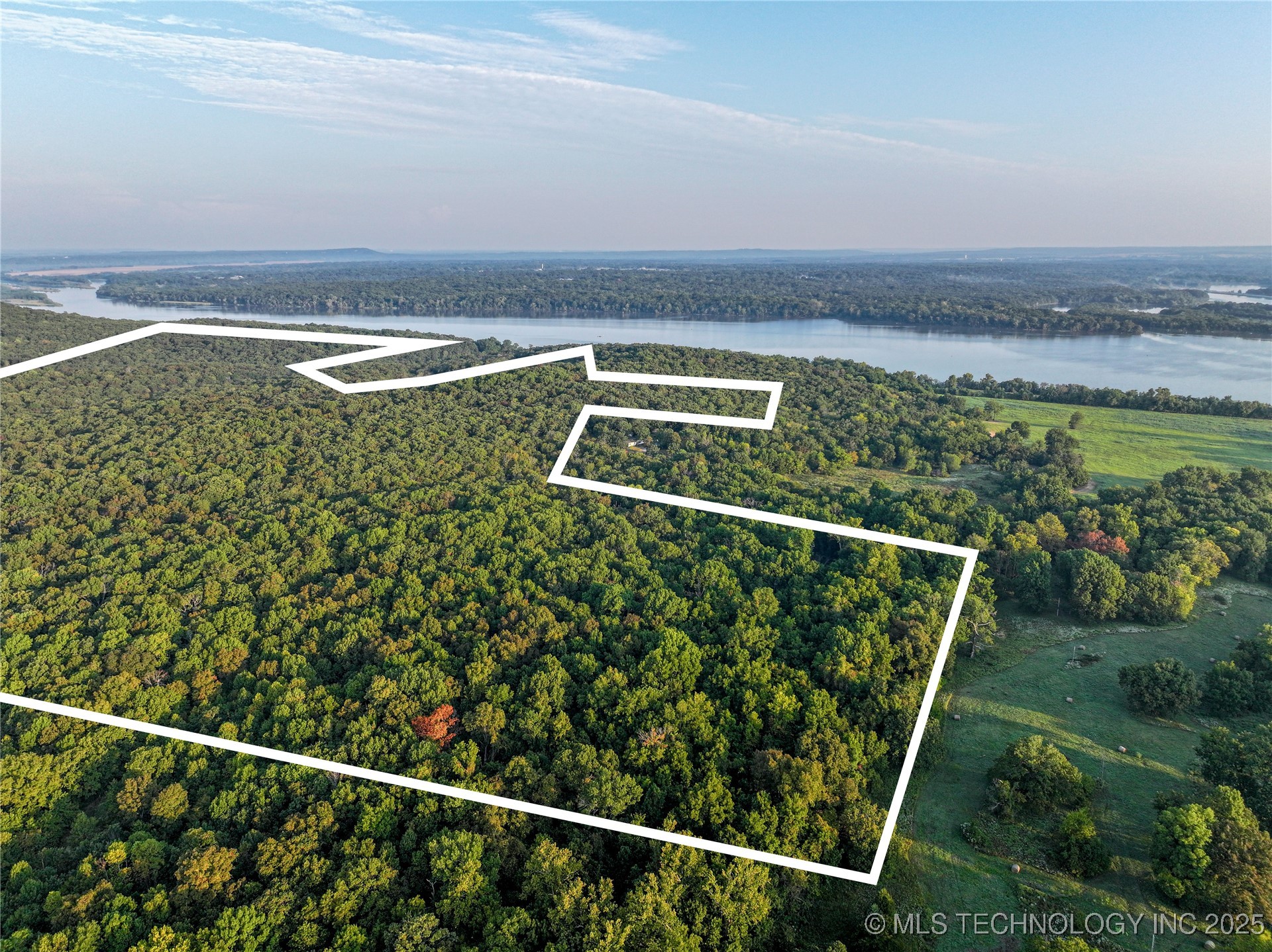 00168 N 4400 Road Property Photo 30