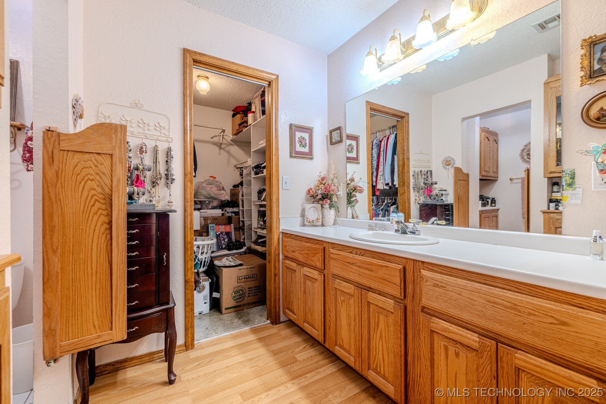 3202 W 820 Road Property Photo 23