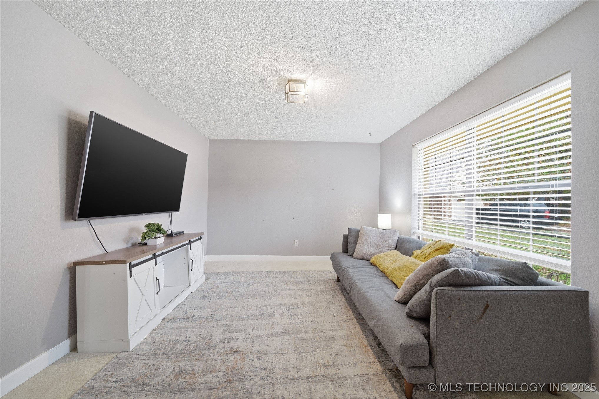 5127 E 97th Court Property Photo 10