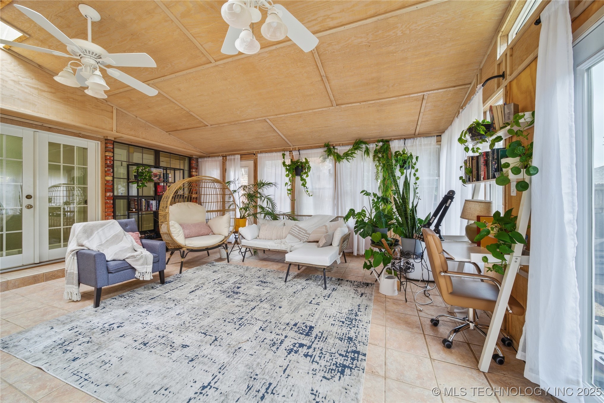 5127 E 97th Court Property Photo 17