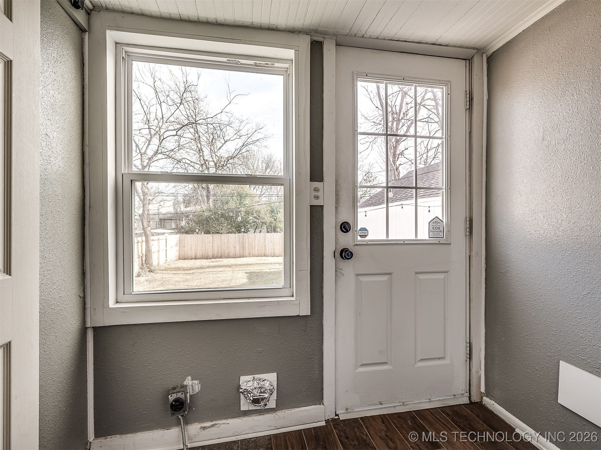 1227 S Richmond Avenue Property Photo 23