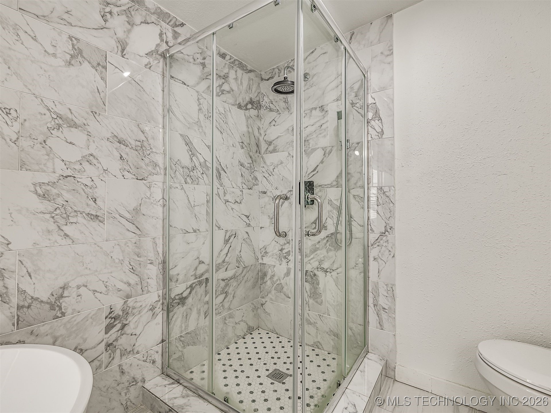 1227 S Richmond Avenue Property Photo 51