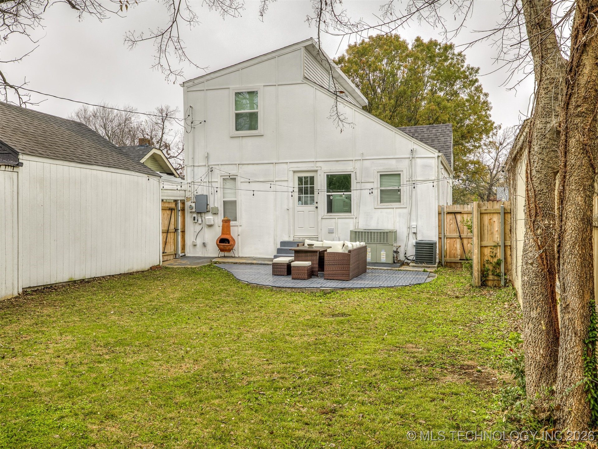 1227 S Richmond Avenue Property Photo 62